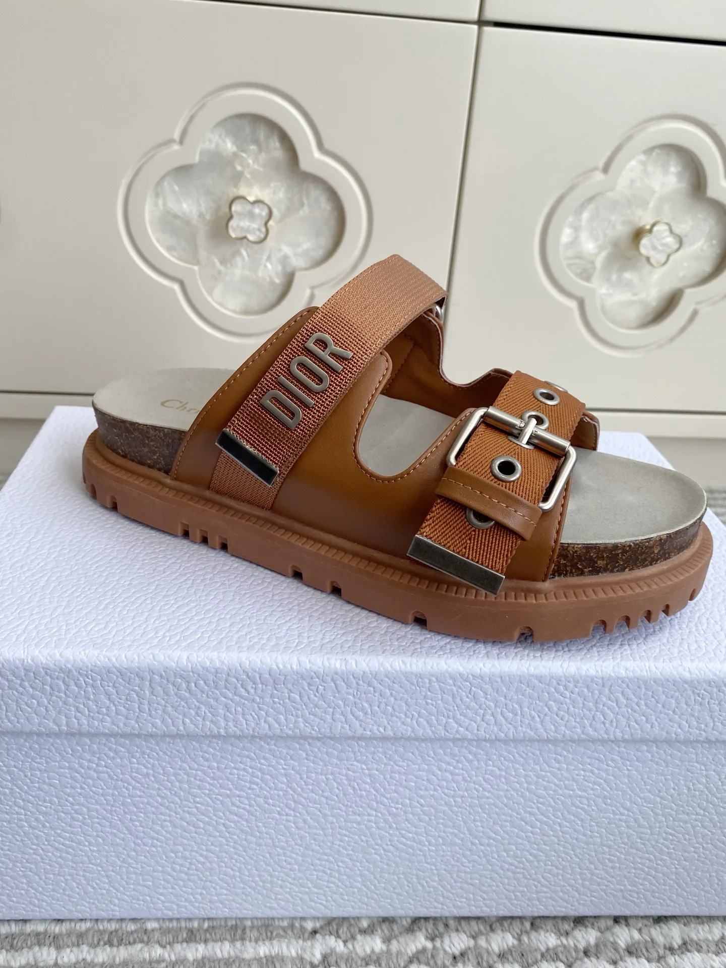 Сандалии Женские Christian Dior 12958196