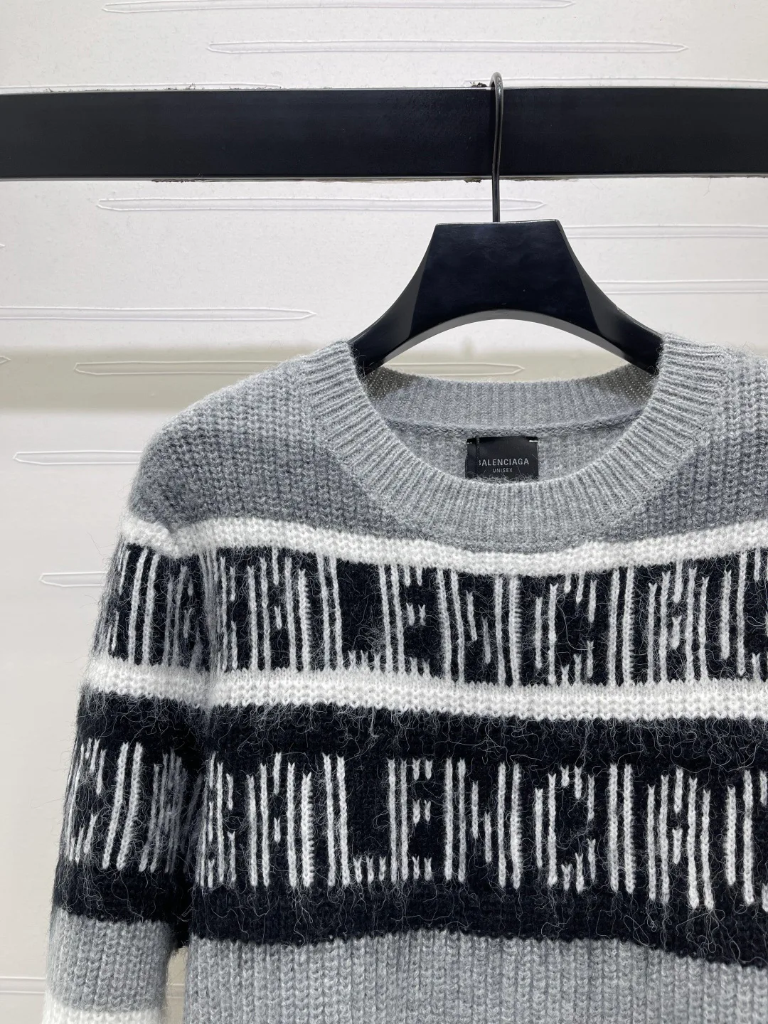 Джемперы И Свитеры Женские Balenciaga 18781455