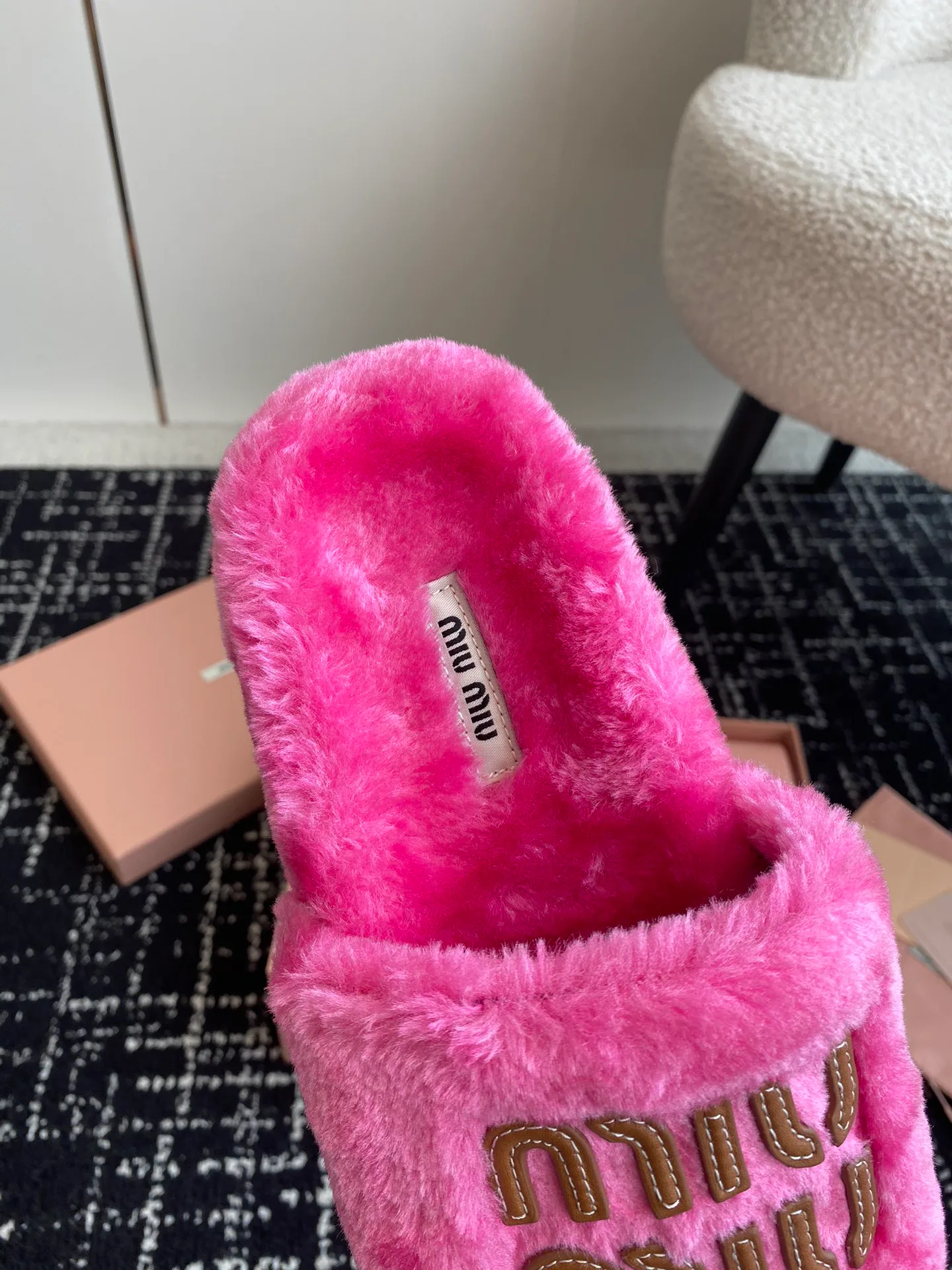 Тапочки Женские Miu Miu 18241533