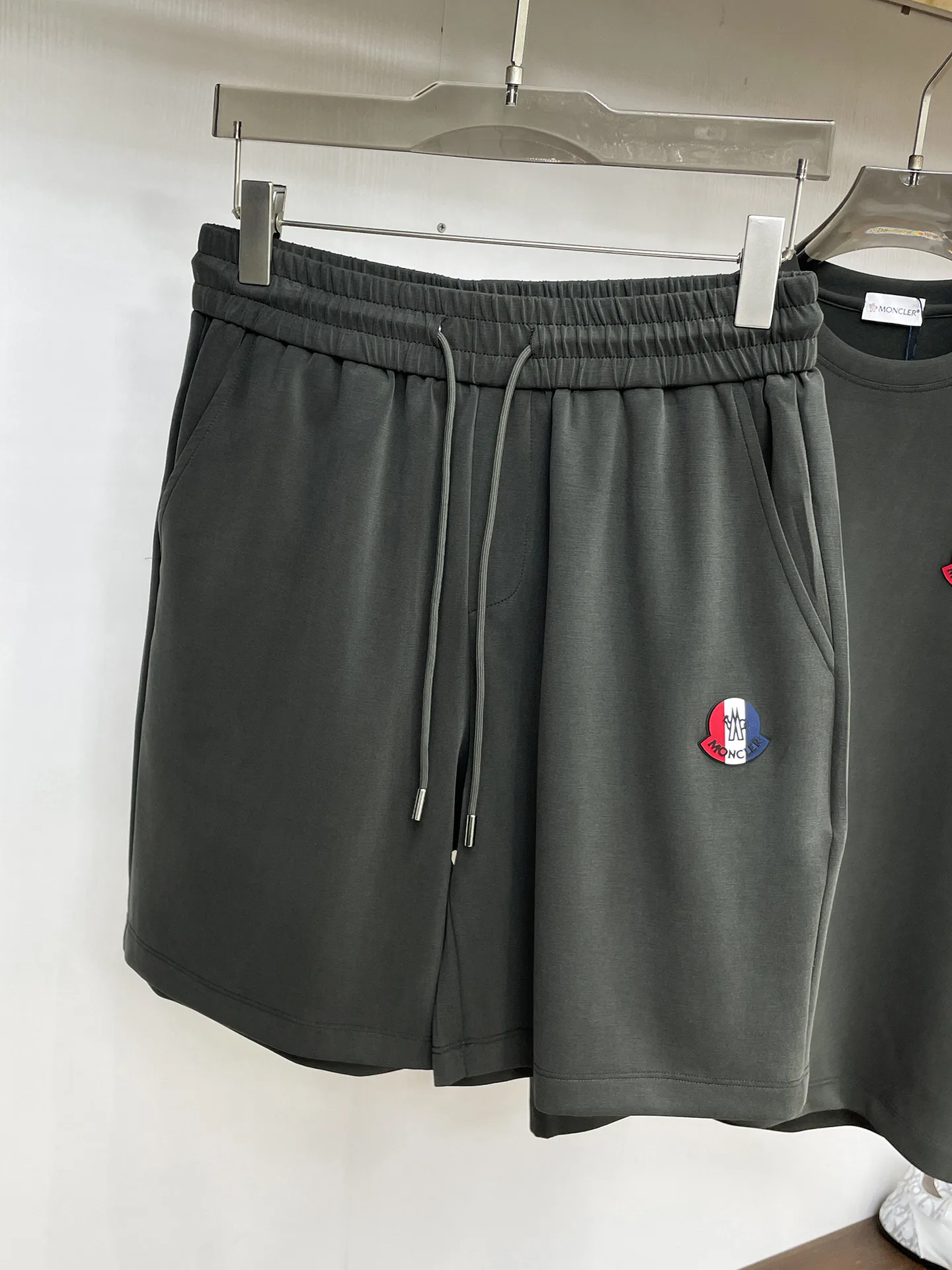 Куртки И Пуховики Мужские Moncler 13255782