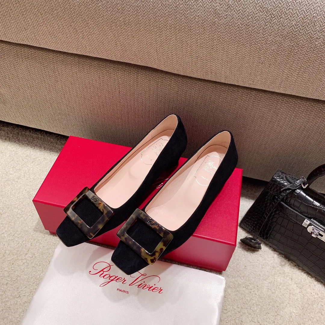 Туфли Женские Roger Vivier 17550732