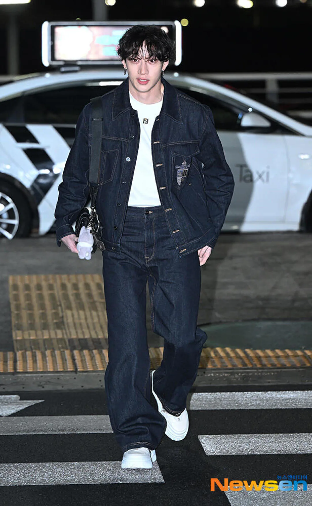 Кроссовки Женские Fendi 29600