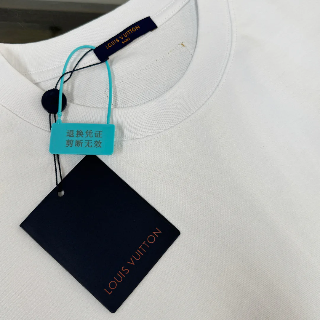 Футболки Женские Louis Vuitton 10785180