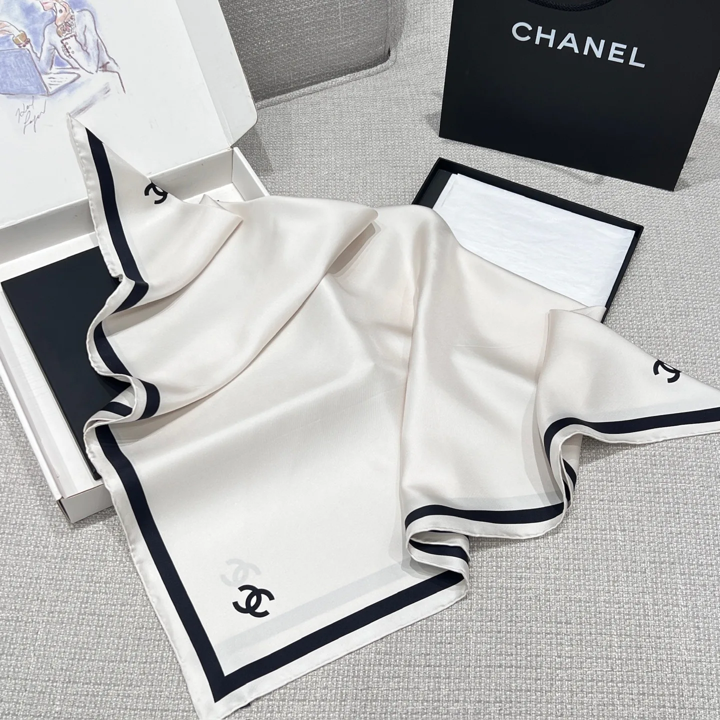 Платки Chanel 13268310