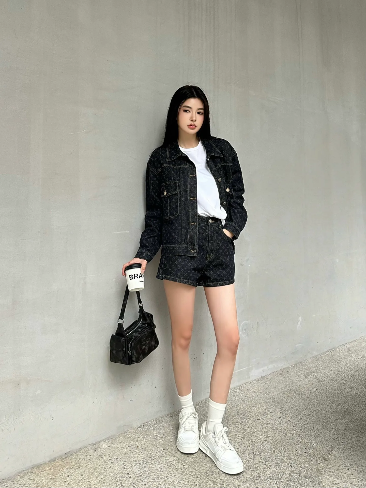 Куртки Женские Louis Vuitton Куртки Женские Louis Vuitton