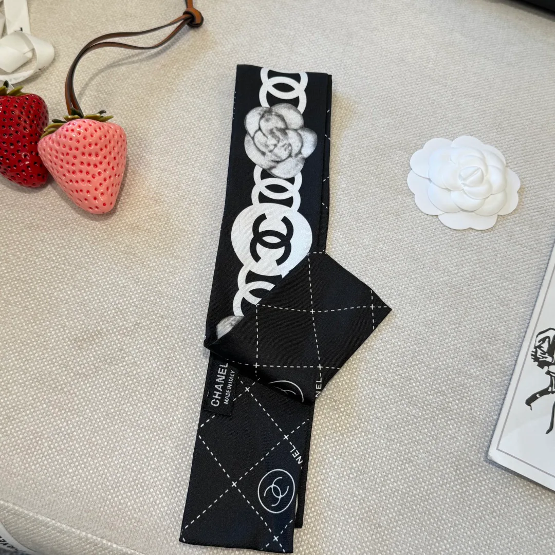 Платки Chanel 12918499