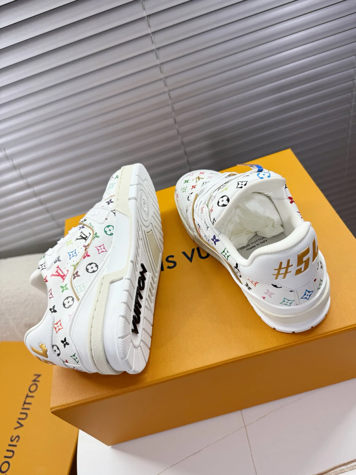 Кроссовки Женские Louis Vuitton 5049252