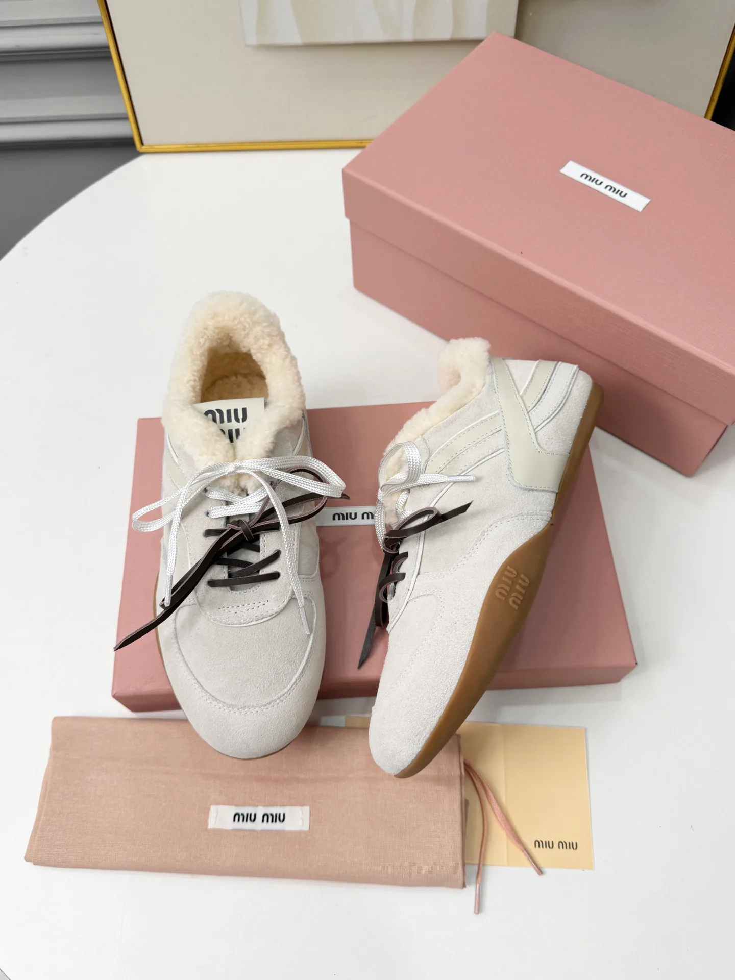 Кроссовки Женские Miu Miu 19292550