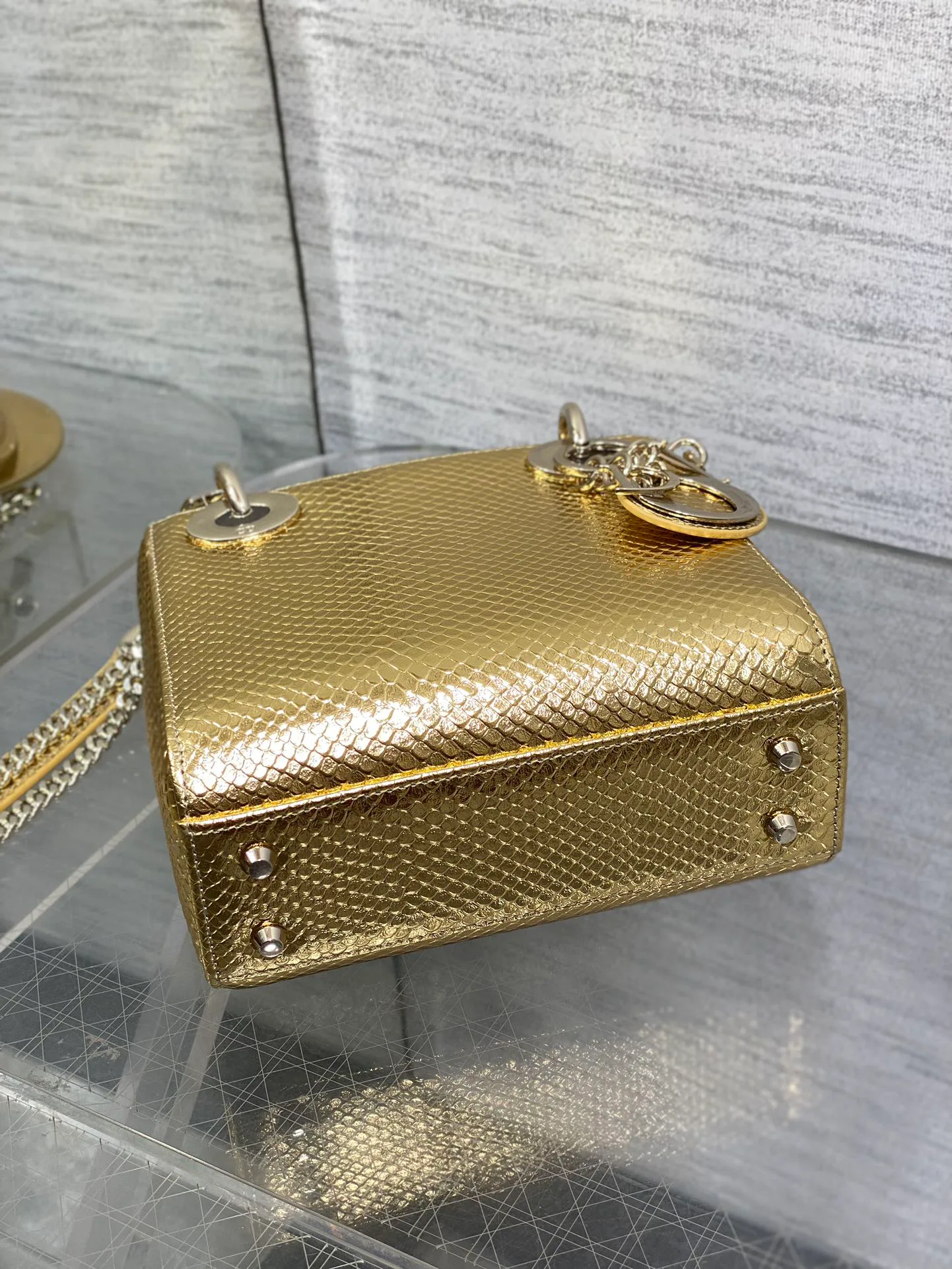 Классические Сумки Женские Christian Dior 12817892