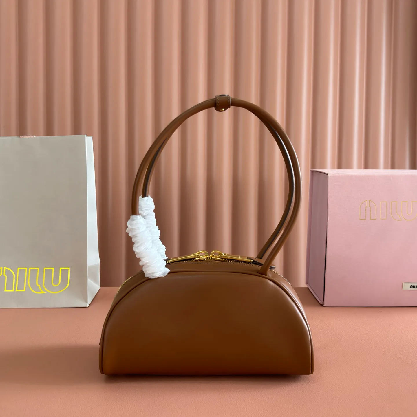 Классические Сумки Женские Miu Miu 12859987