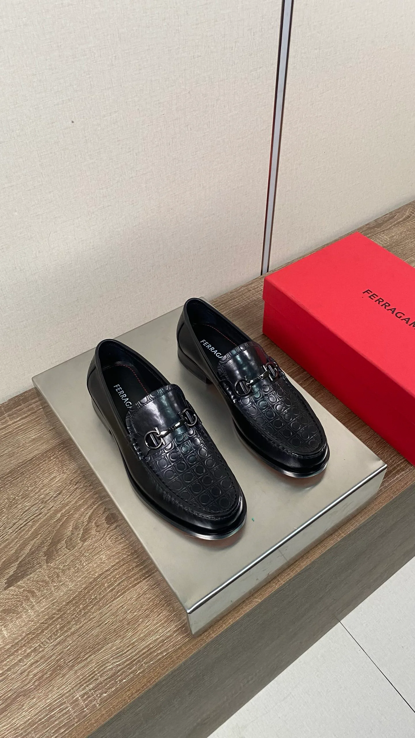 Лоферы И Туфли Мужские Salvatore Ferragamo 18078705