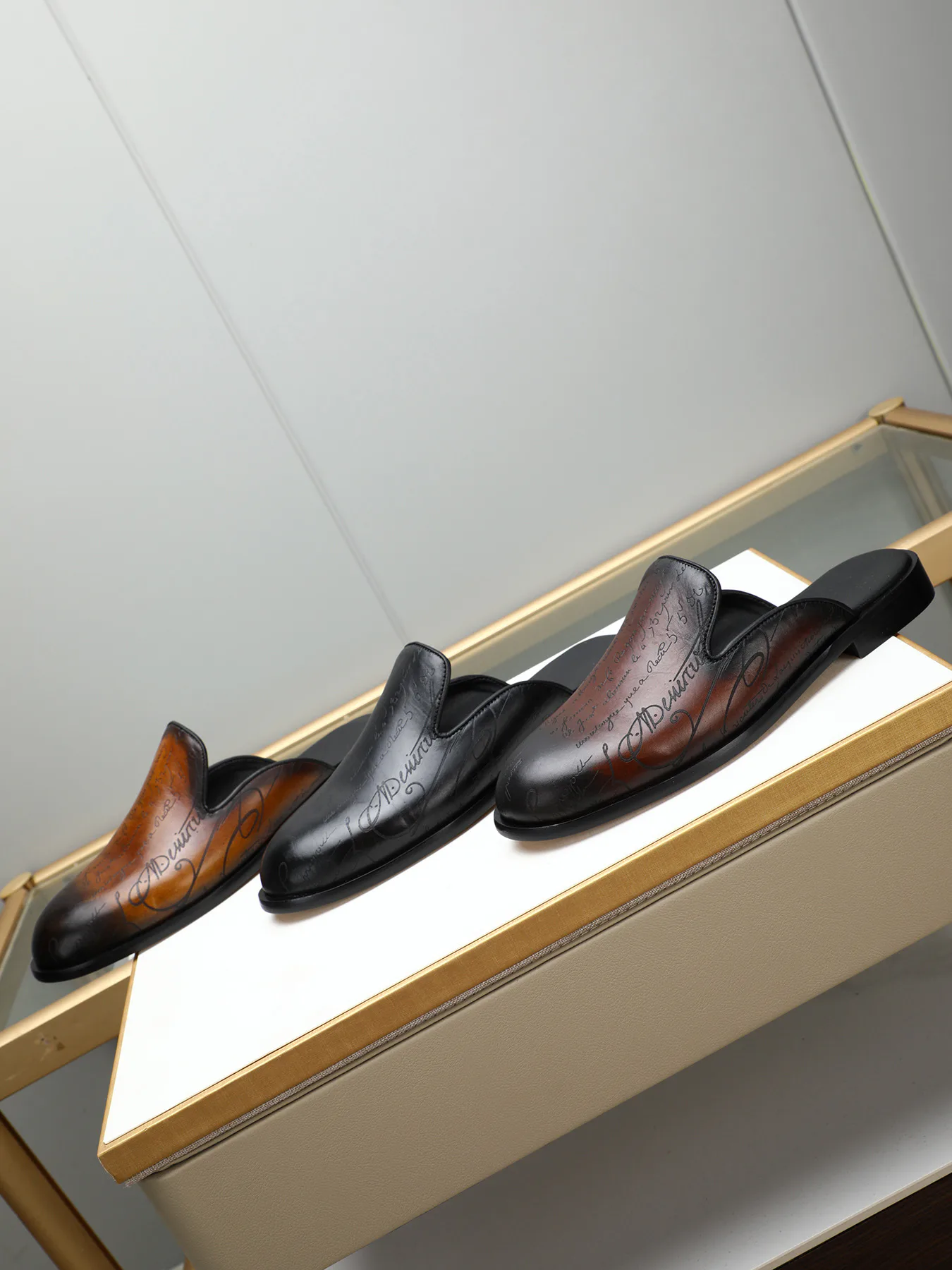 Сандалии Мужские Berluti 11703785