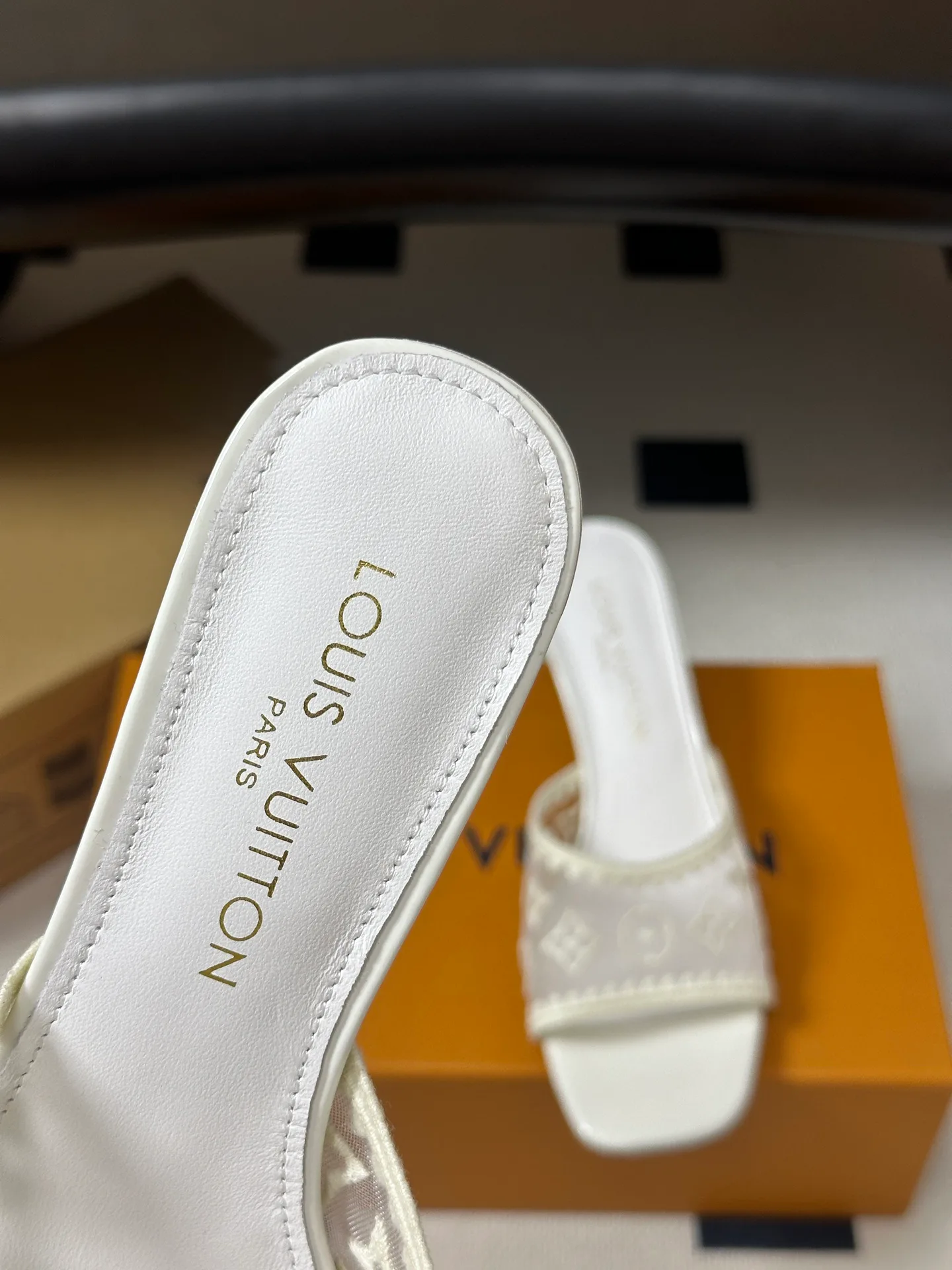 Мюли И Сабо Женские Louis Vuitton 18049394