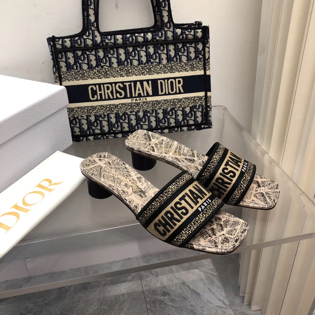 Босоножки Женские Christian Dior 18633999