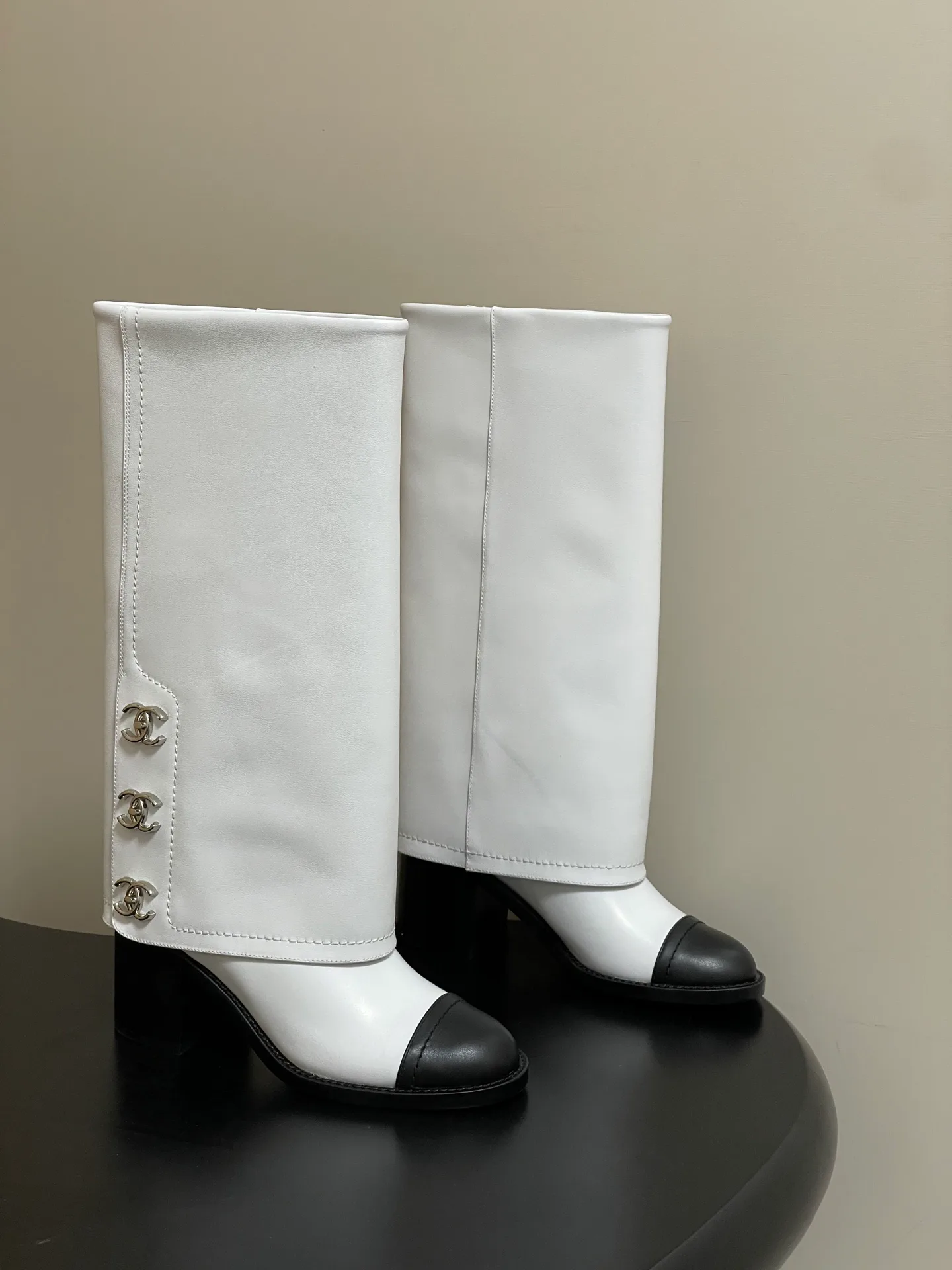 Сапоги Женские Chanel 1284424