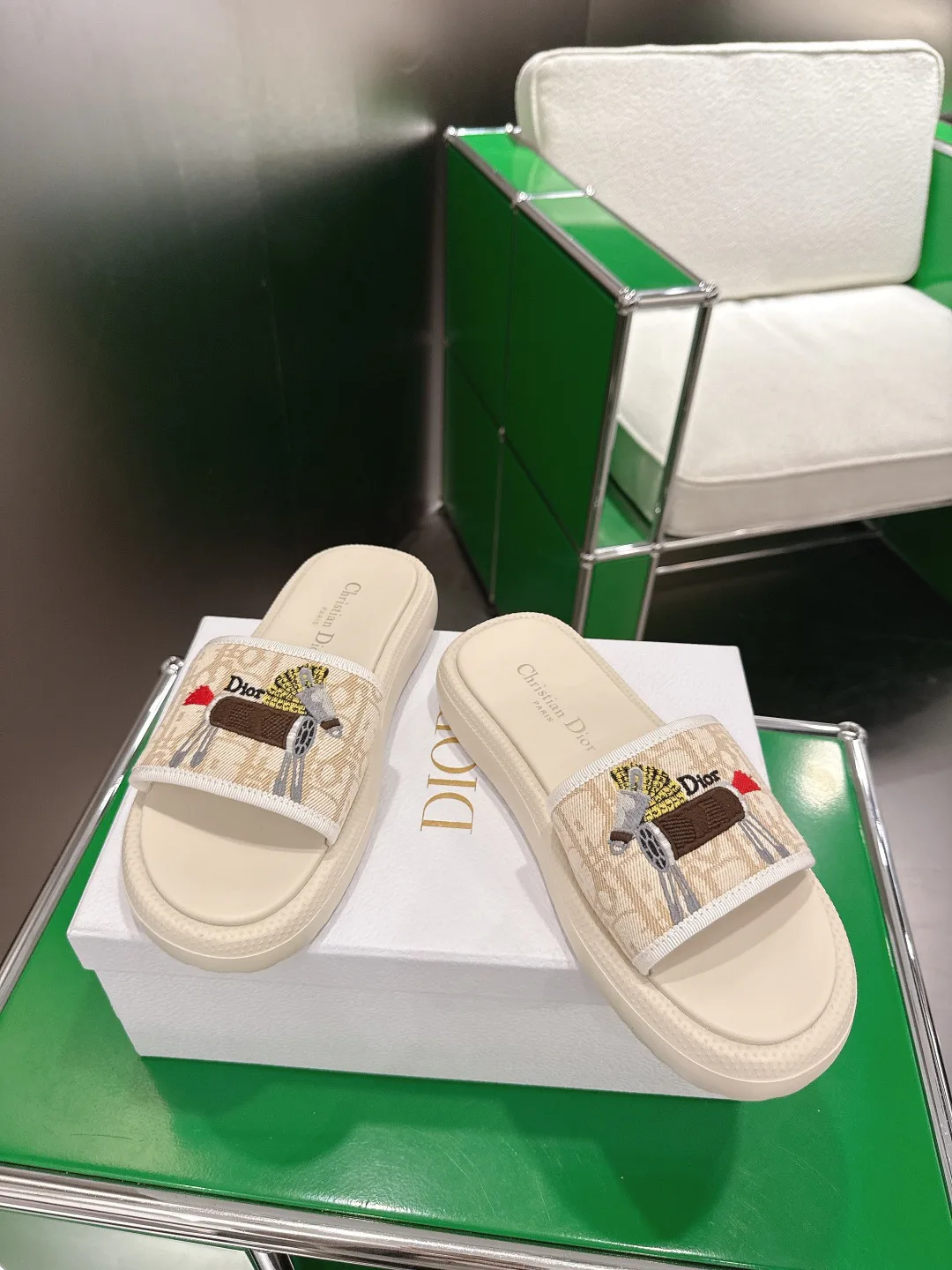 Шлепанцы Женские Christian Dior 11311479