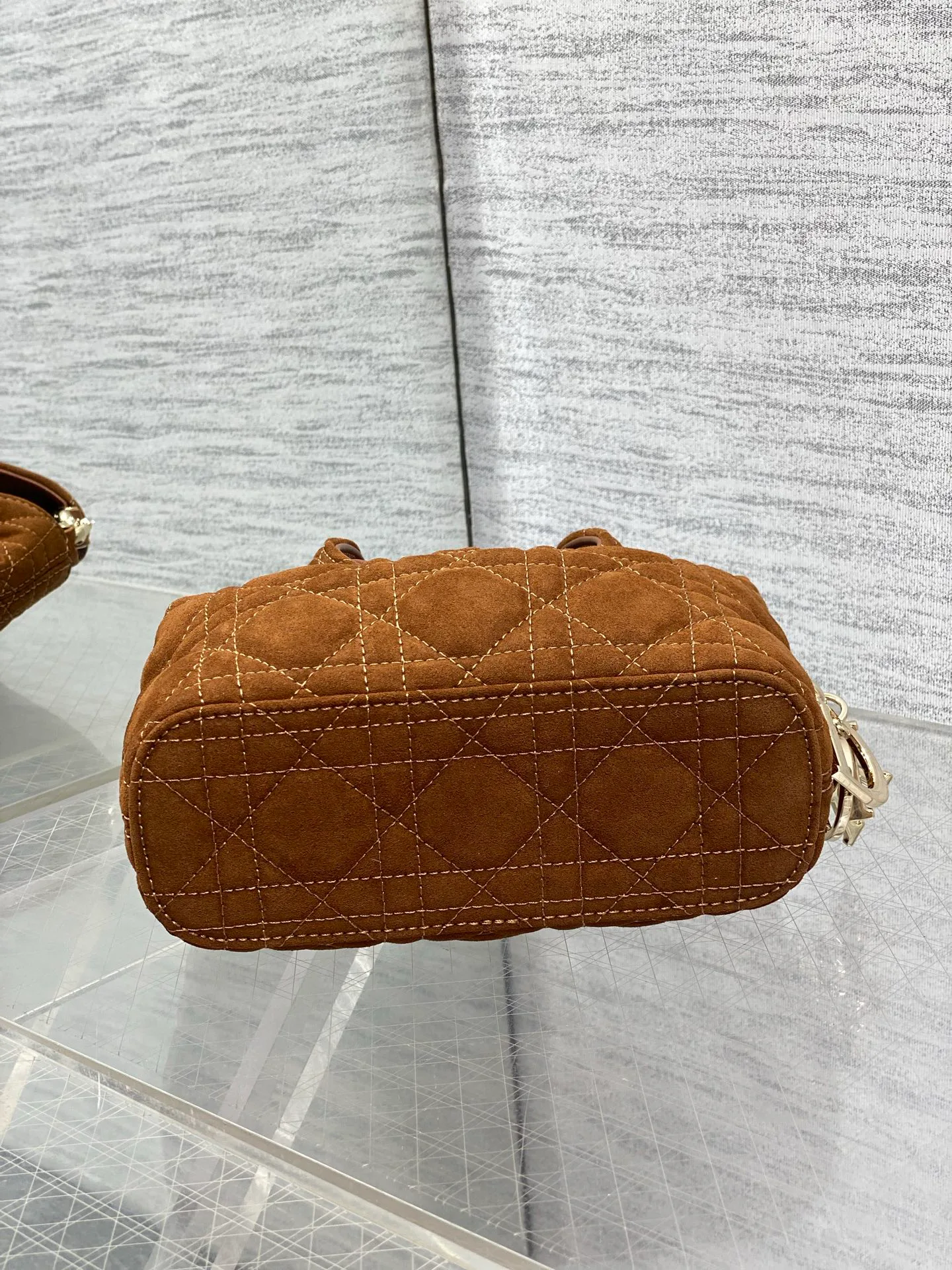 Классические Сумки Женские Christian Dior 18242090