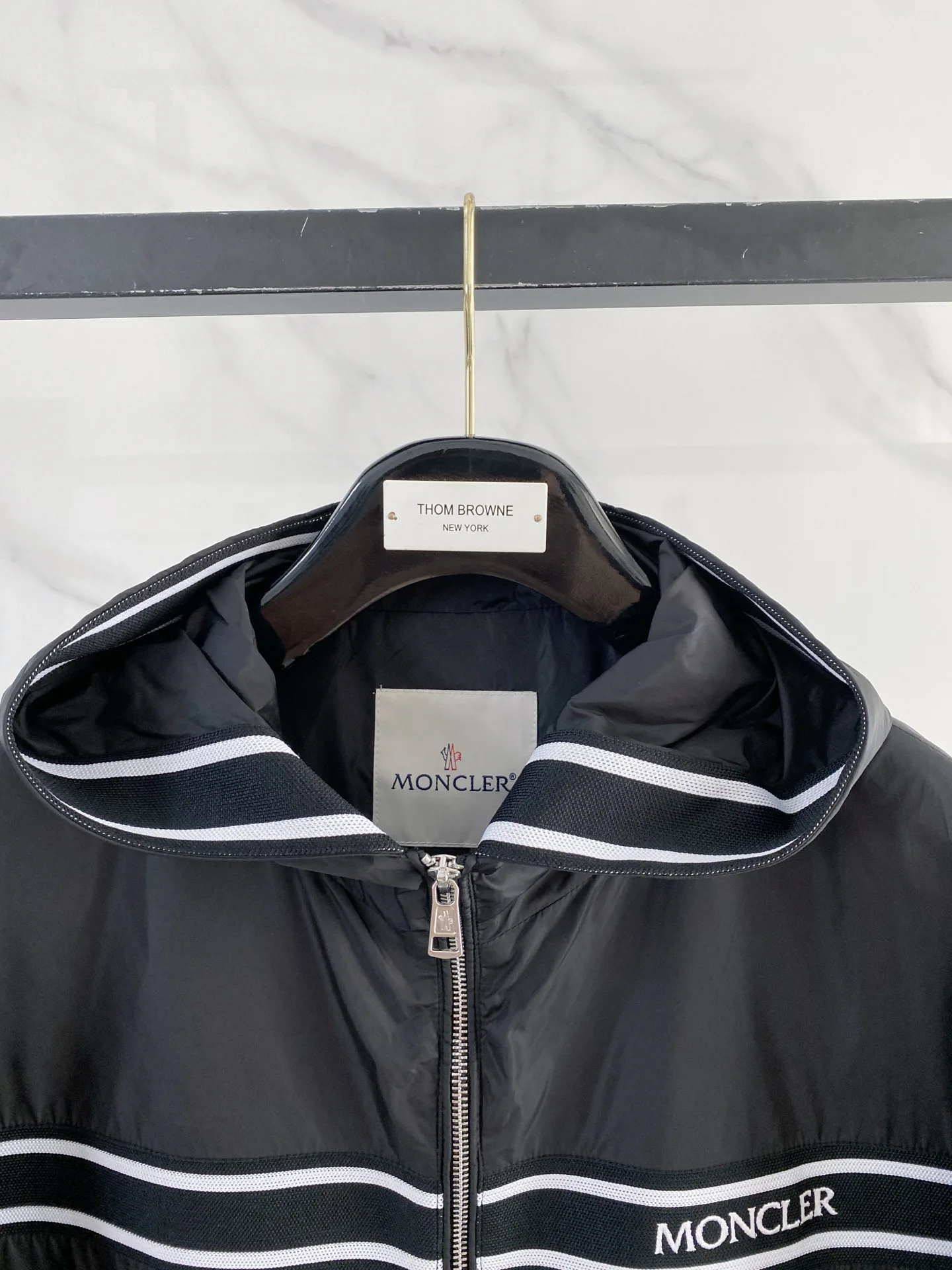 Куртки И Пуховики Мужские Moncler 11664780