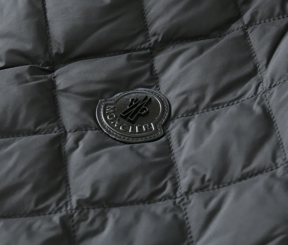 Жилеты Женские Moncler 18188872