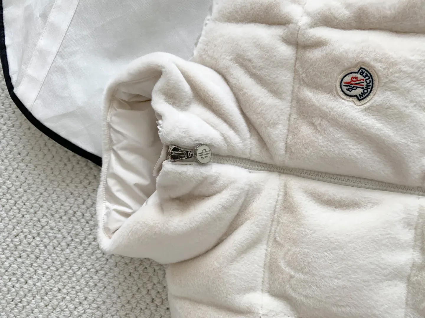 Жилеты Мужские Moncler 1270836