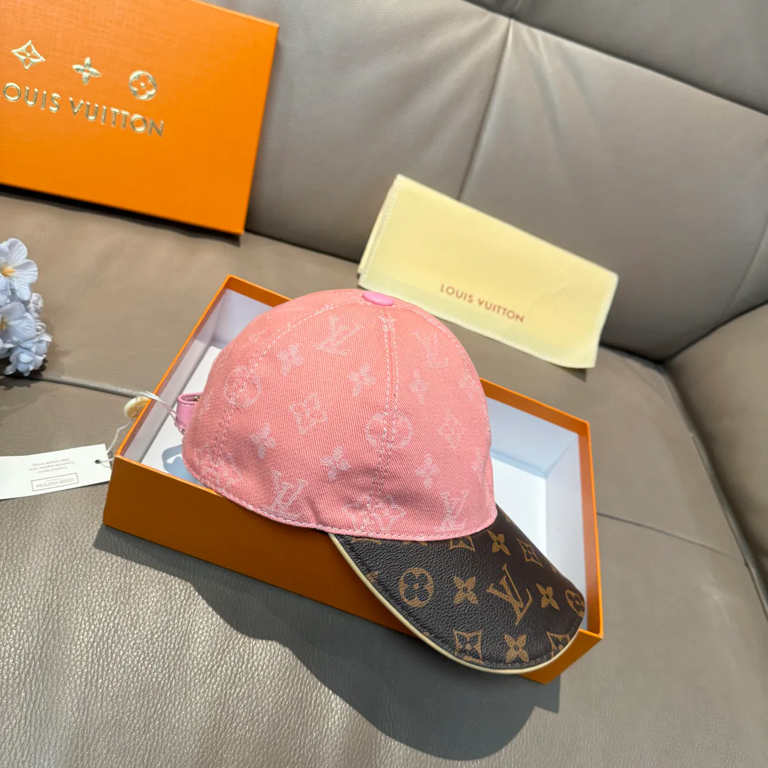 Головные Уборы Louis Vuitton 18347055