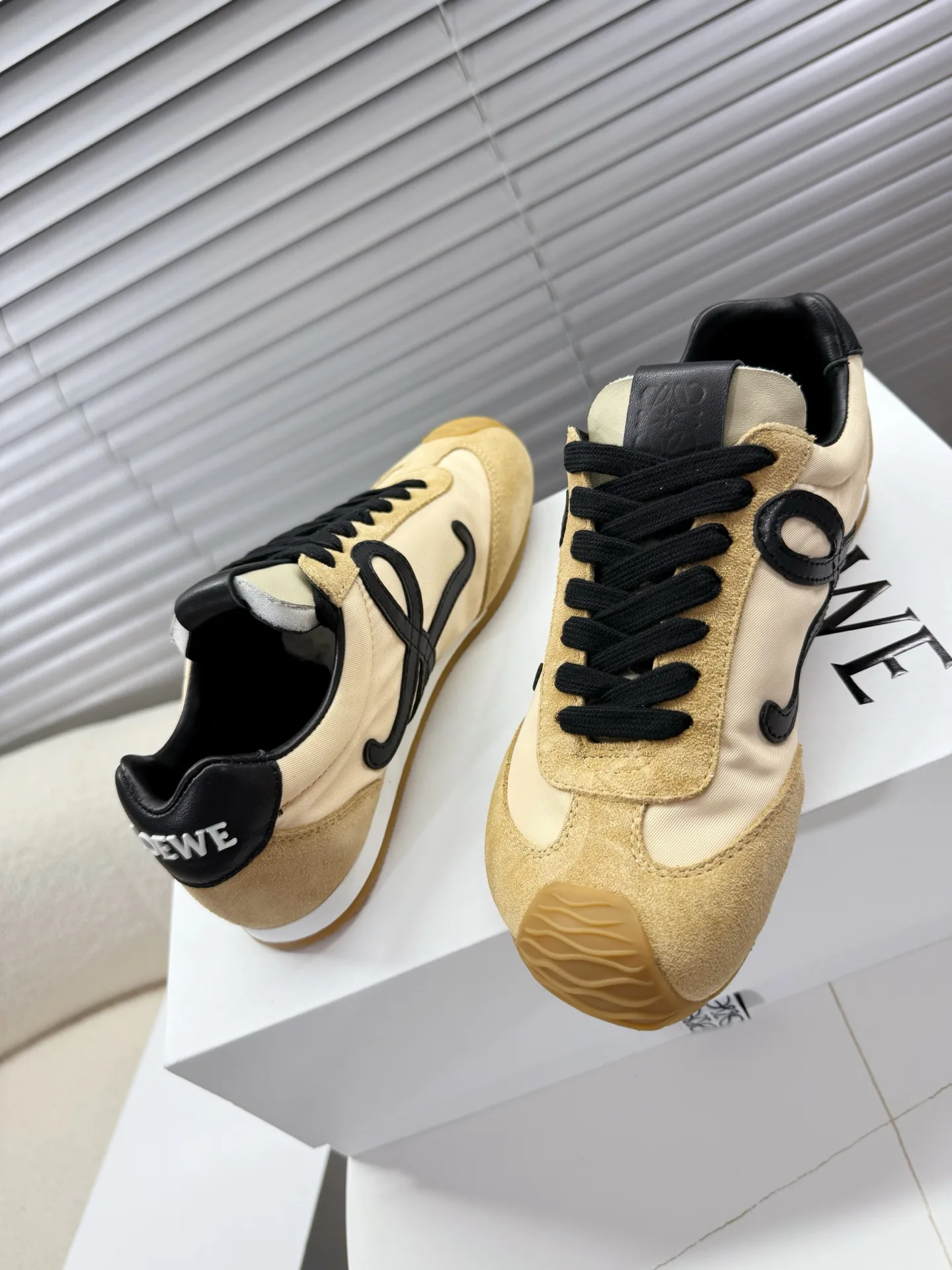 Кроссовки Женские Loewe 4019926