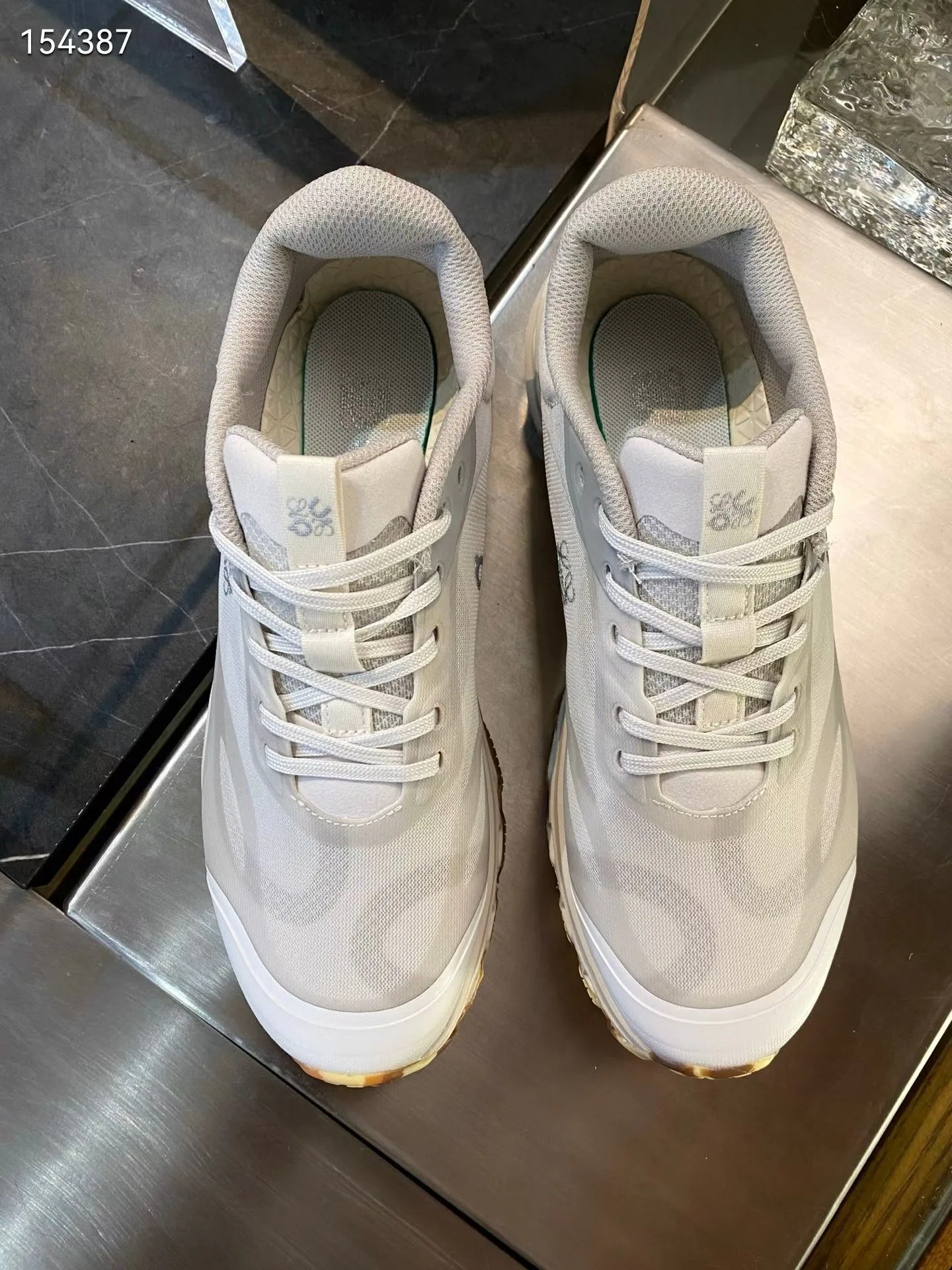 Кроссовки Женские Loewe 110596