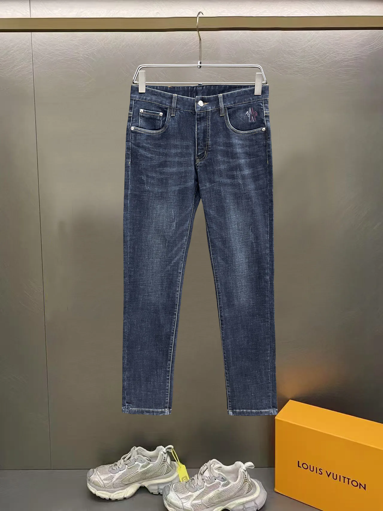 Джинсы Мужские Moncler 9175019