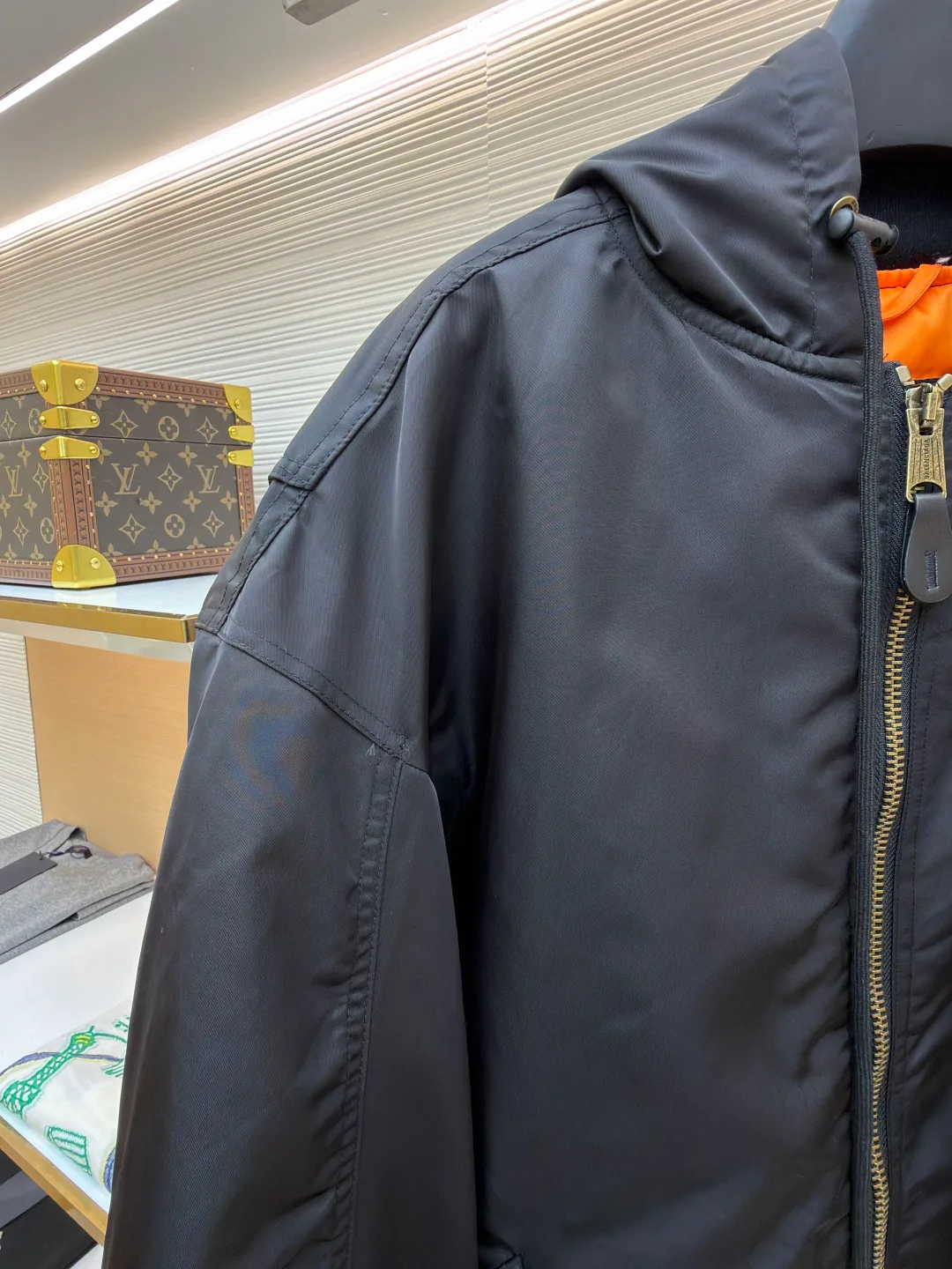 Куртки И Пуховики Мужские Balenciaga 11068284