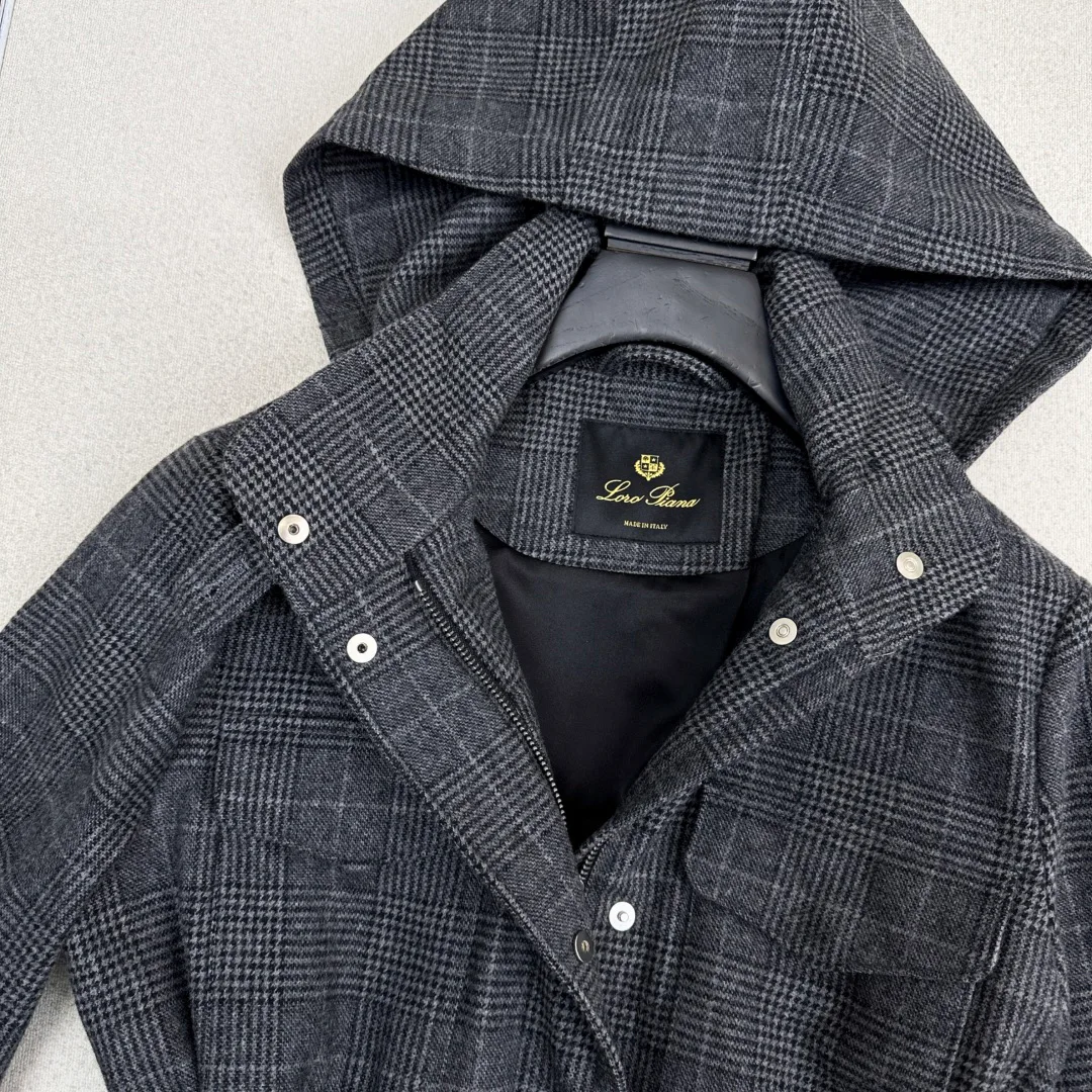 Куртки И Пуховики Женские Loro Piana 183012