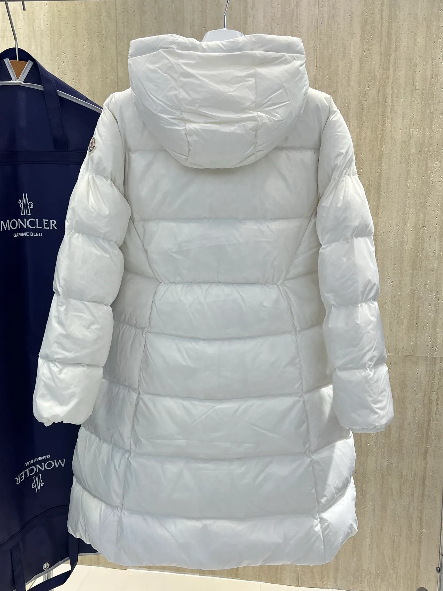 Куртки И Пуховики Женские Moncler 18723443