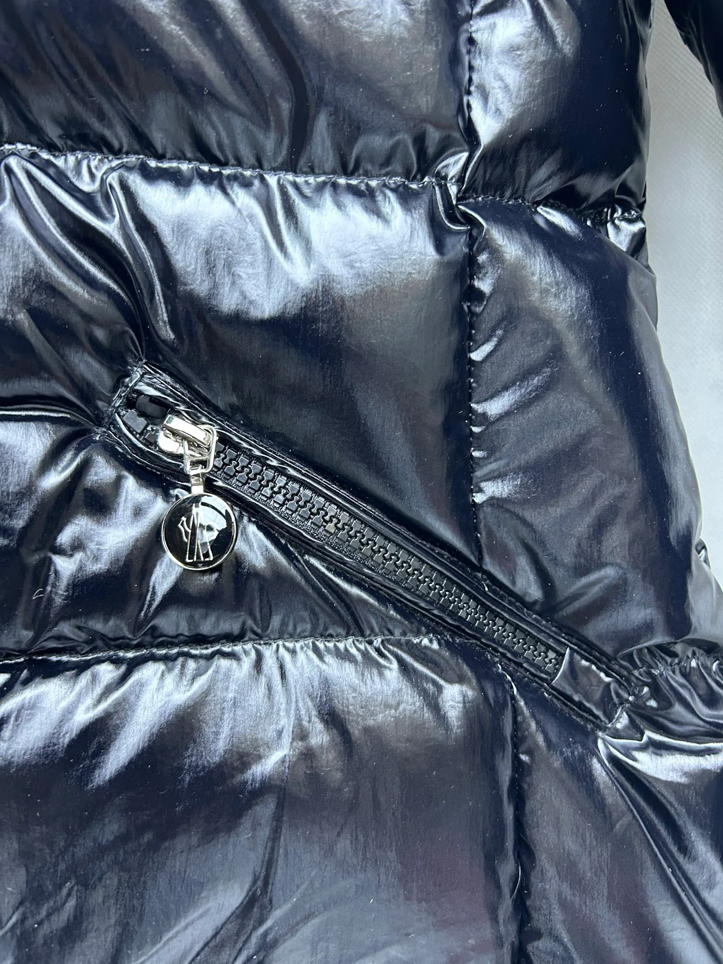 Куртки И Пуховики Женские Moncler 18002370