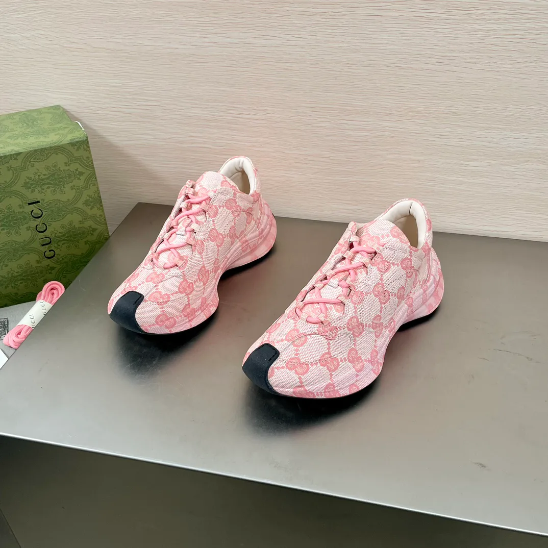 Кроссовки Женские Gucci 573254