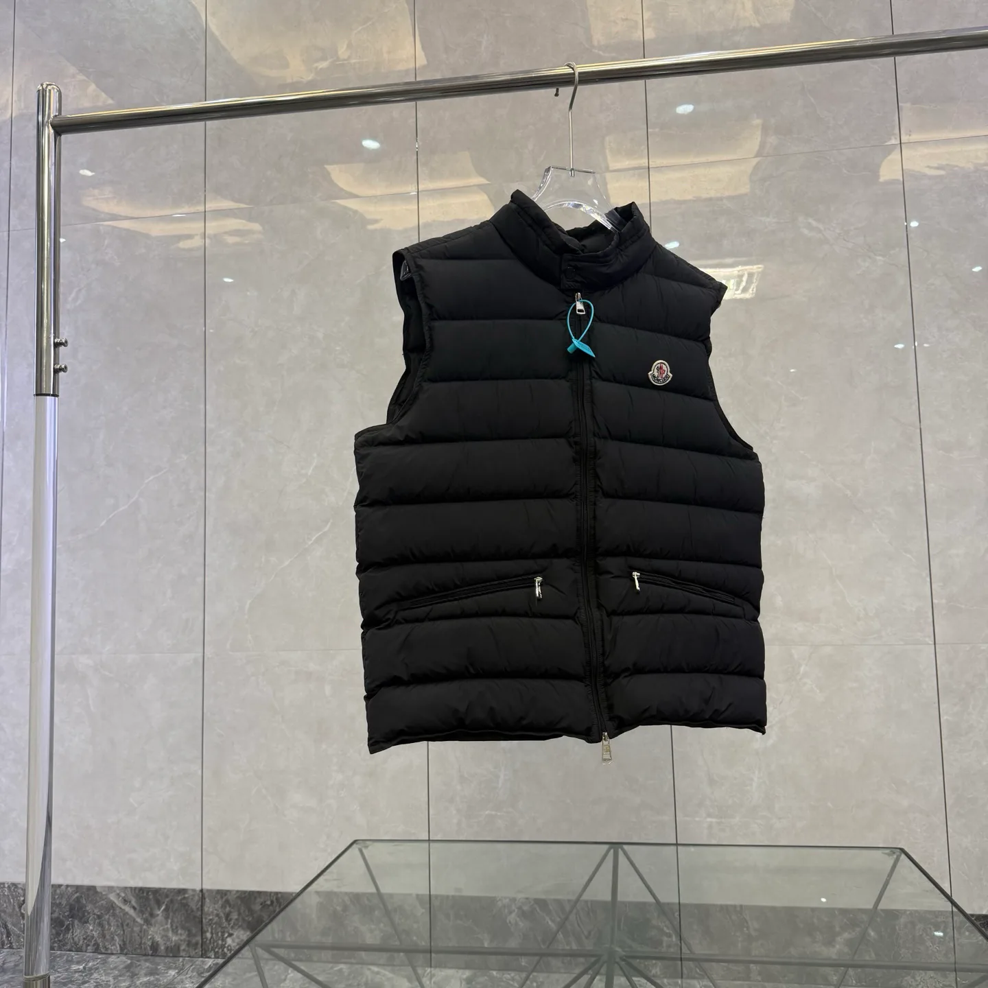 Жилеты Женские Moncler 18615110