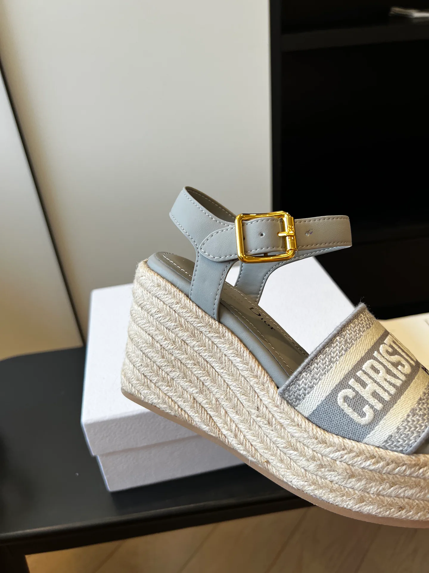 Сандалии Женские Christian Dior 11884710