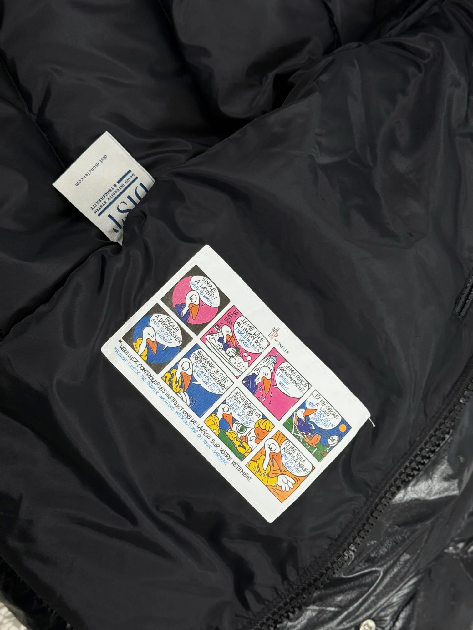 Куртки И Пуховики Женские Moncler 1536093
