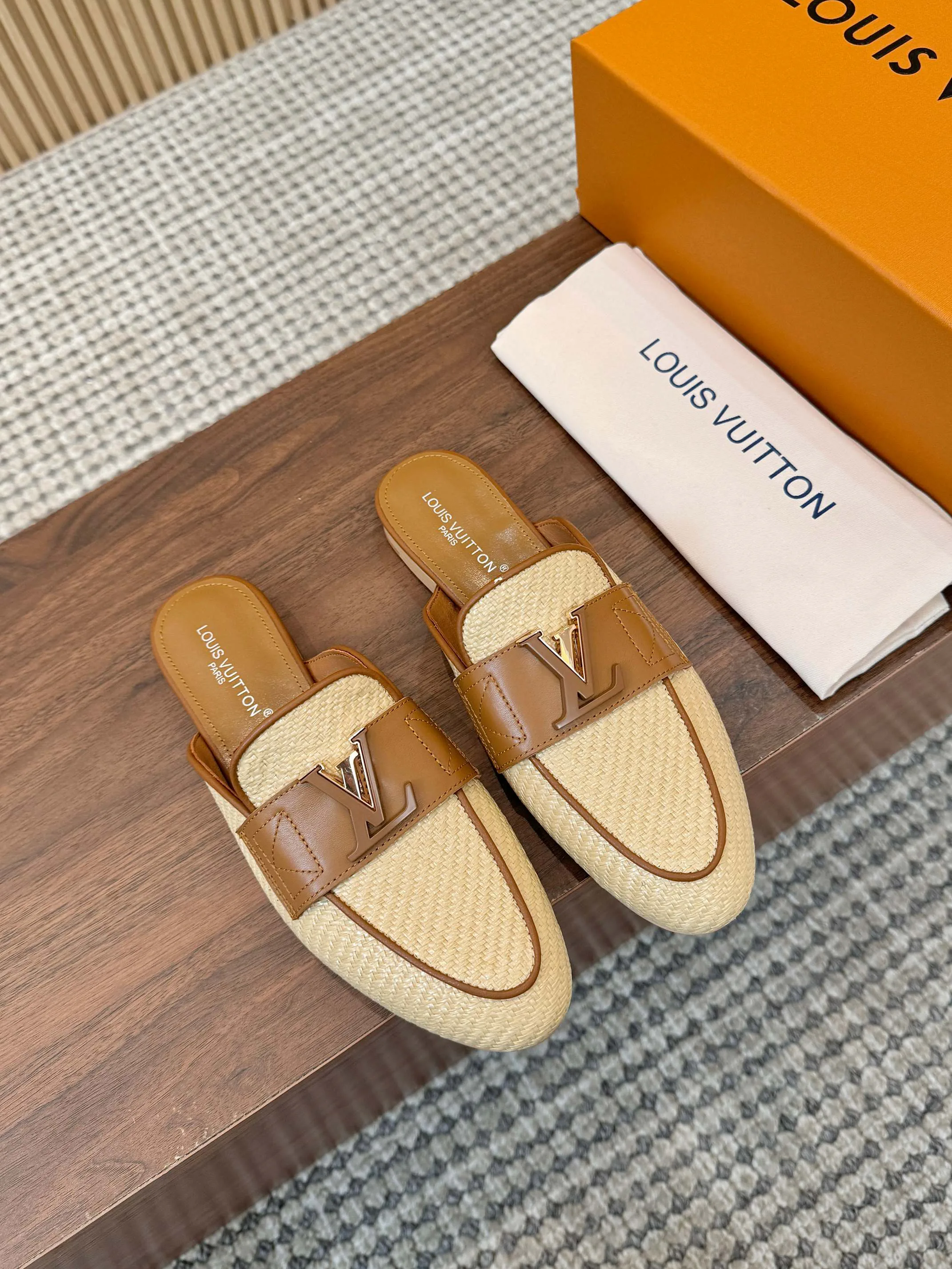 Мюли И Сабо Женские Louis Vuitton 17578132