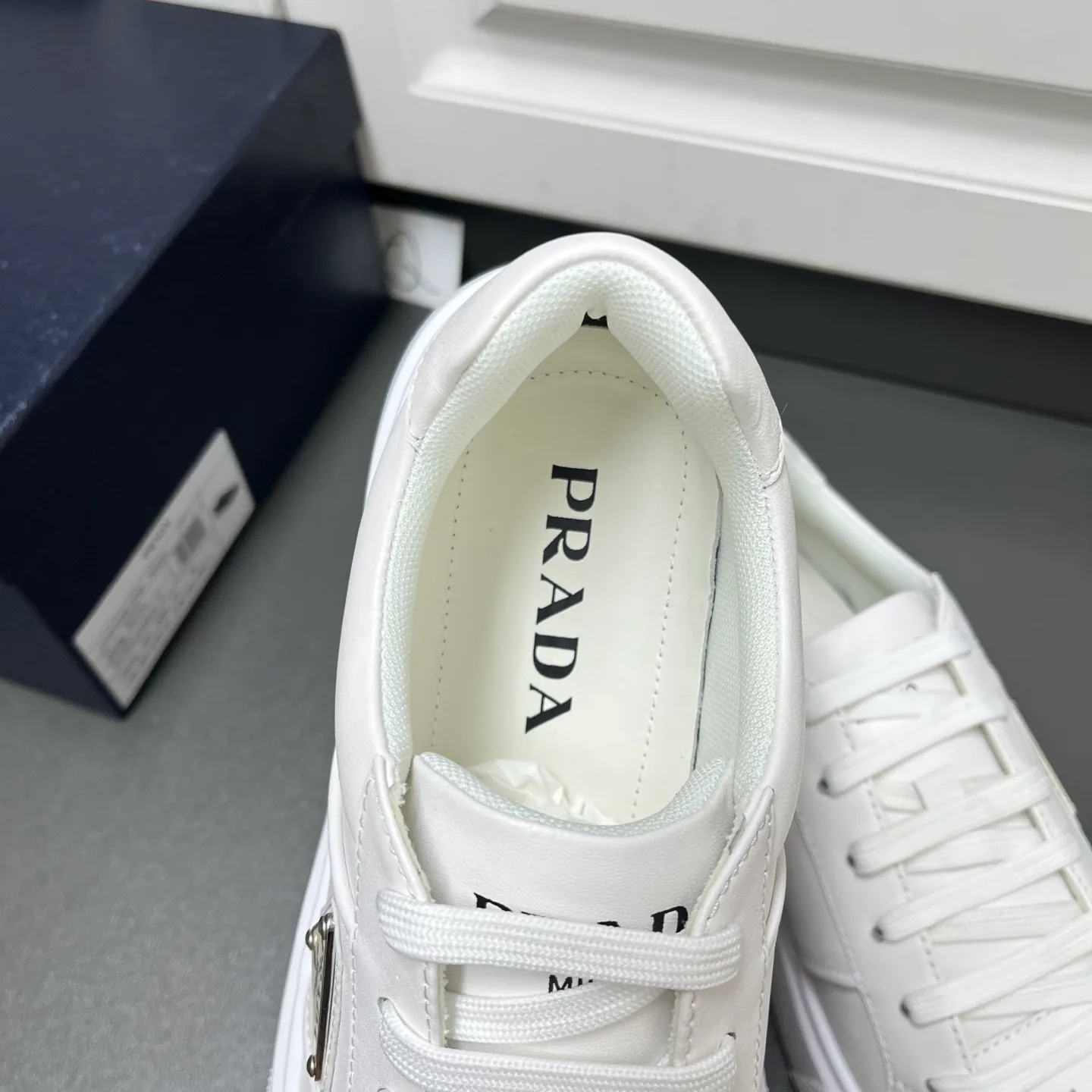 Кроссовки Мужские Prada 17457943