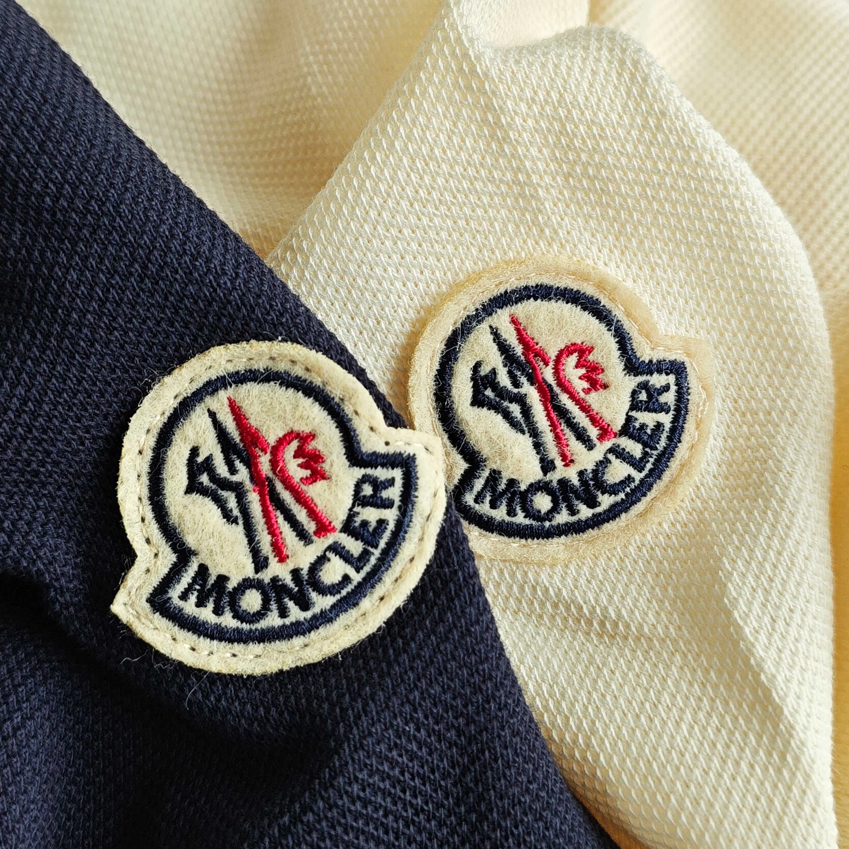 Рубашки Женские Moncler 12639504