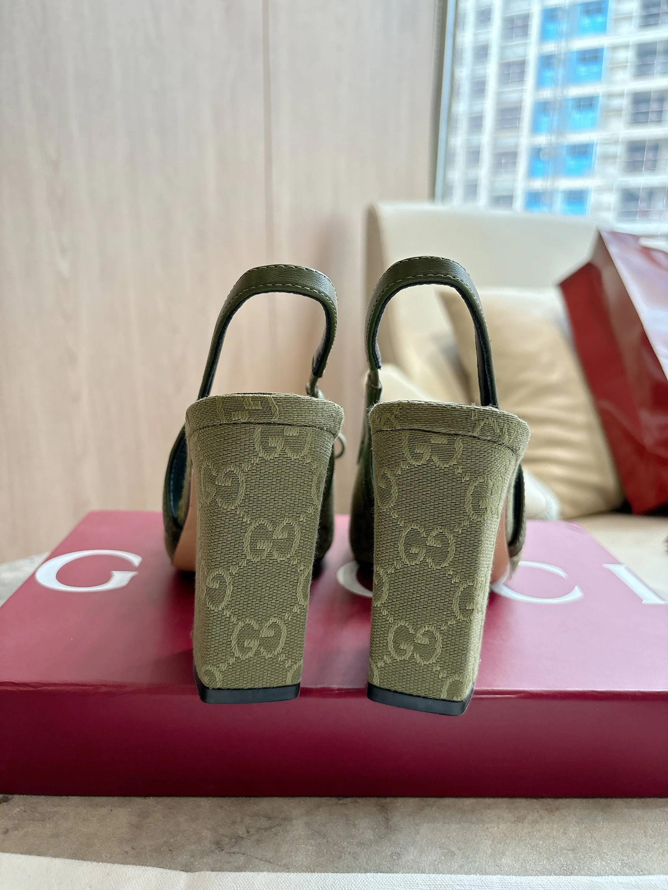 Туфли Женские Gucci 176030