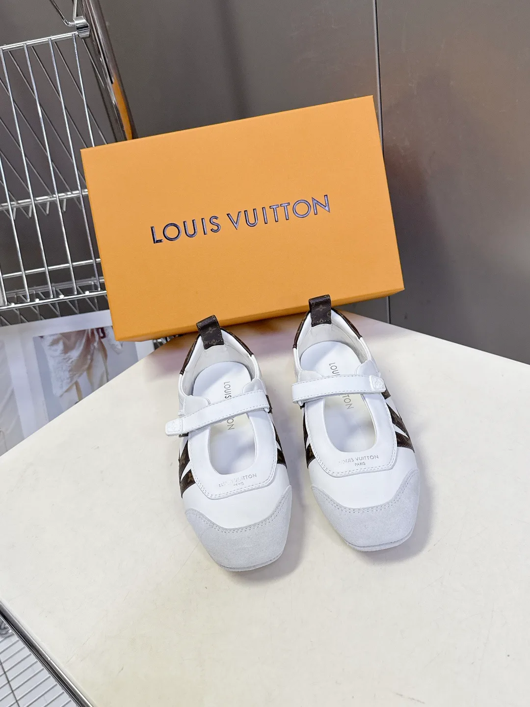 Туфли Женские Louis Vuitton 11221465
