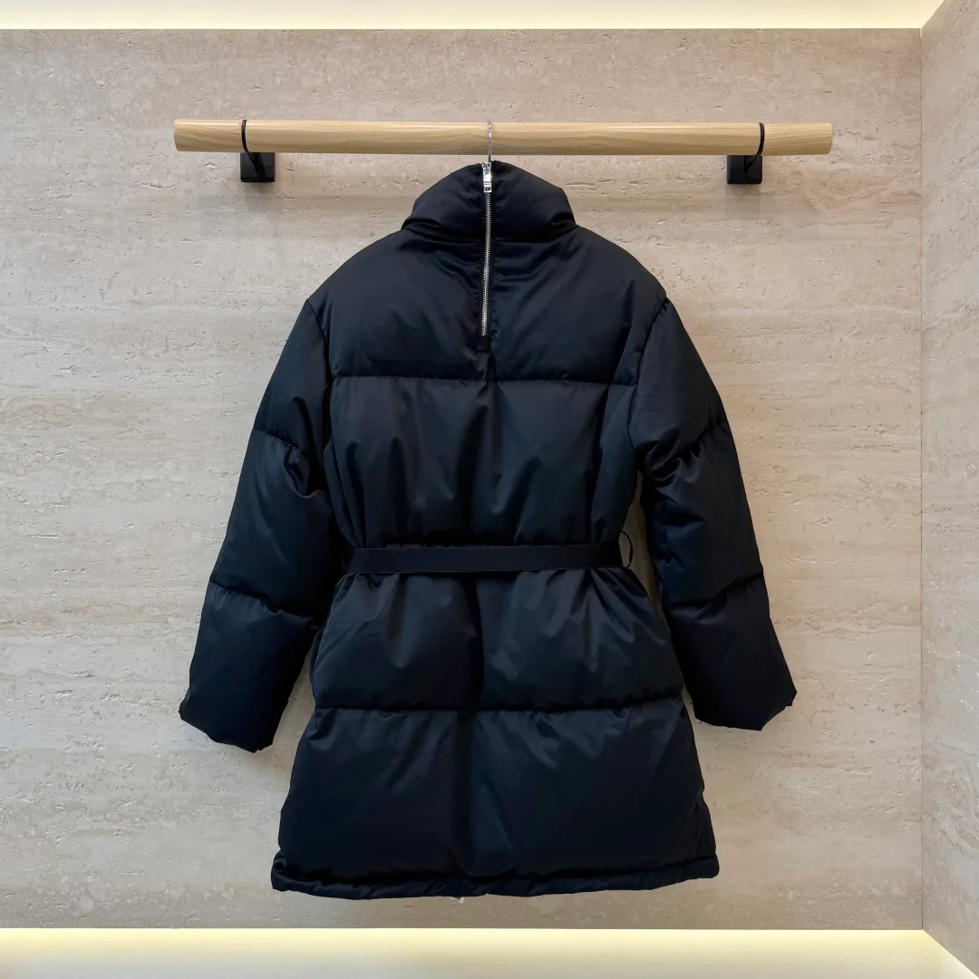 Куртки И Пуховики Женские Prada 18983602