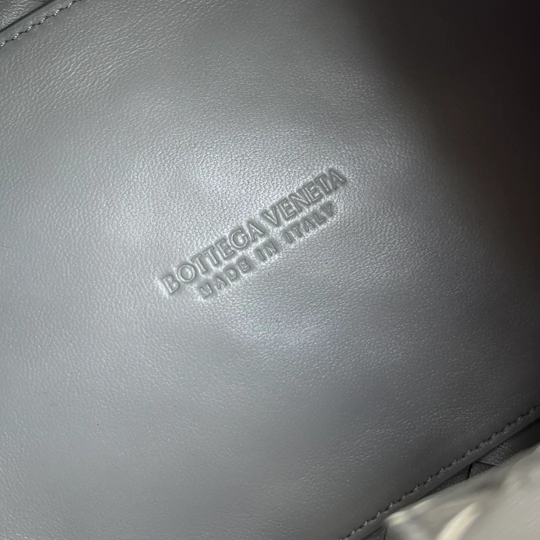 Классические Сумки Женские Bottega Veneta 11425393