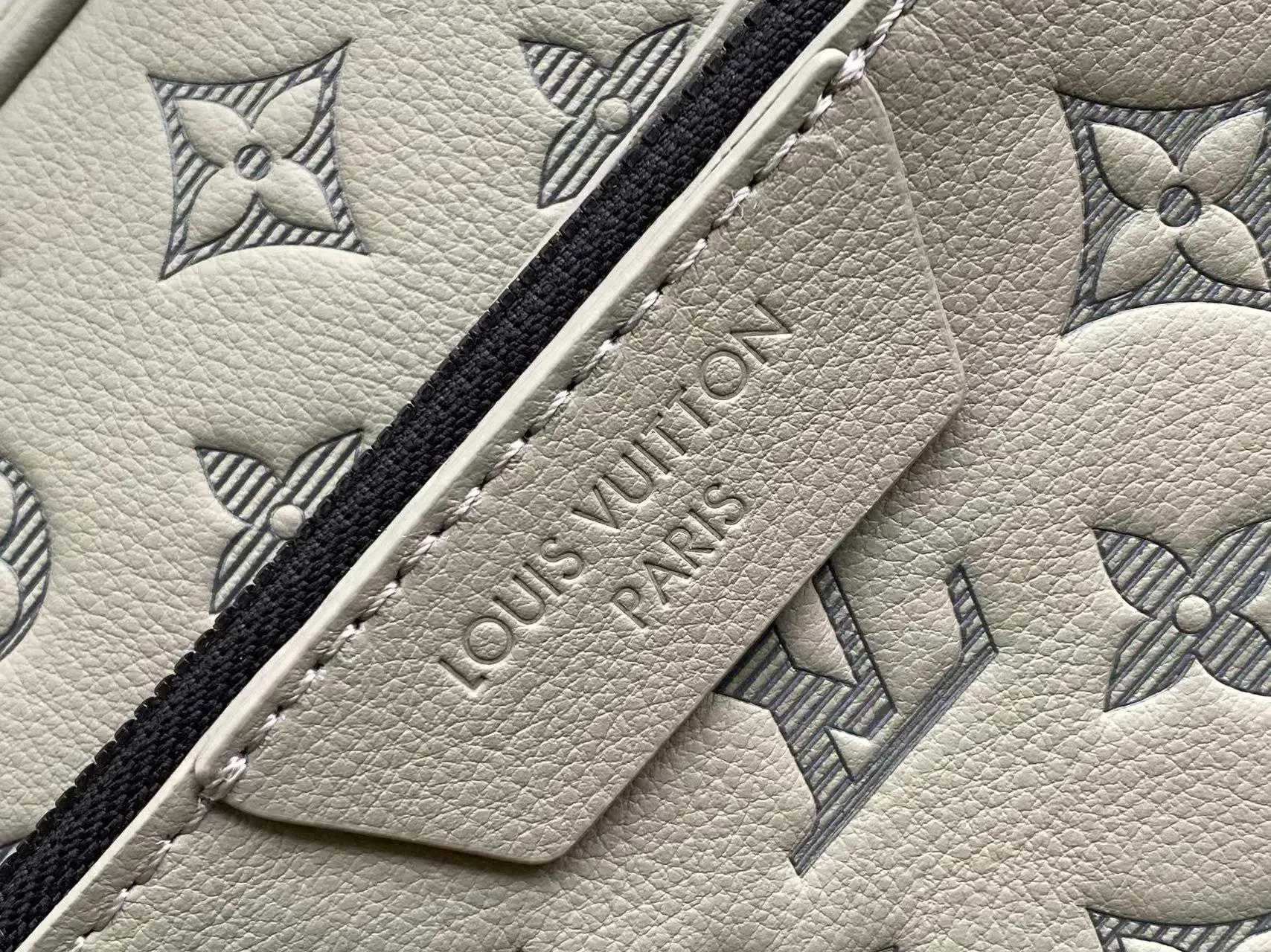 Сумки На Ремне Женские Louis Vuitton 903192