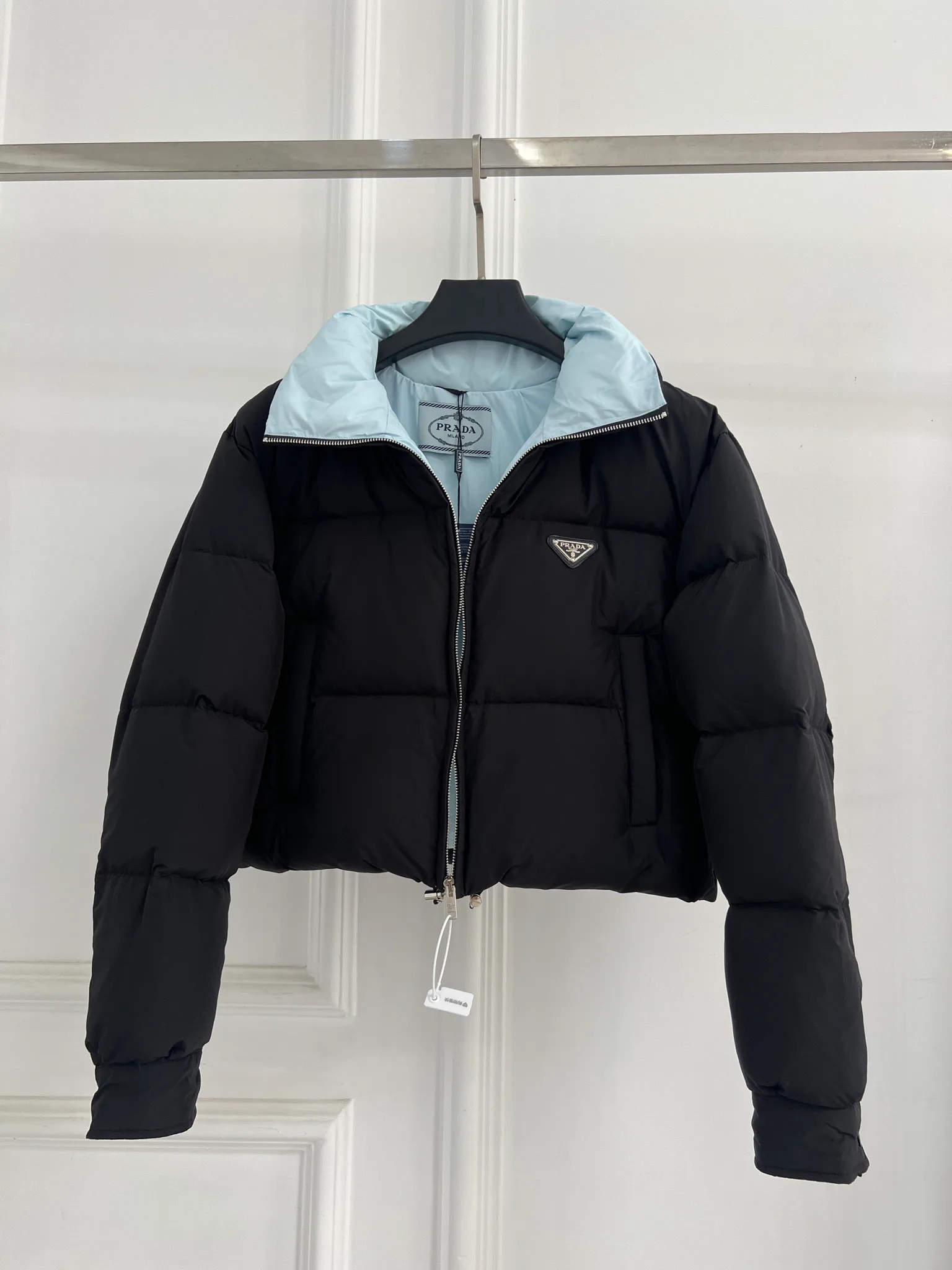 Куртки И Пуховики Женские Prada 17904158