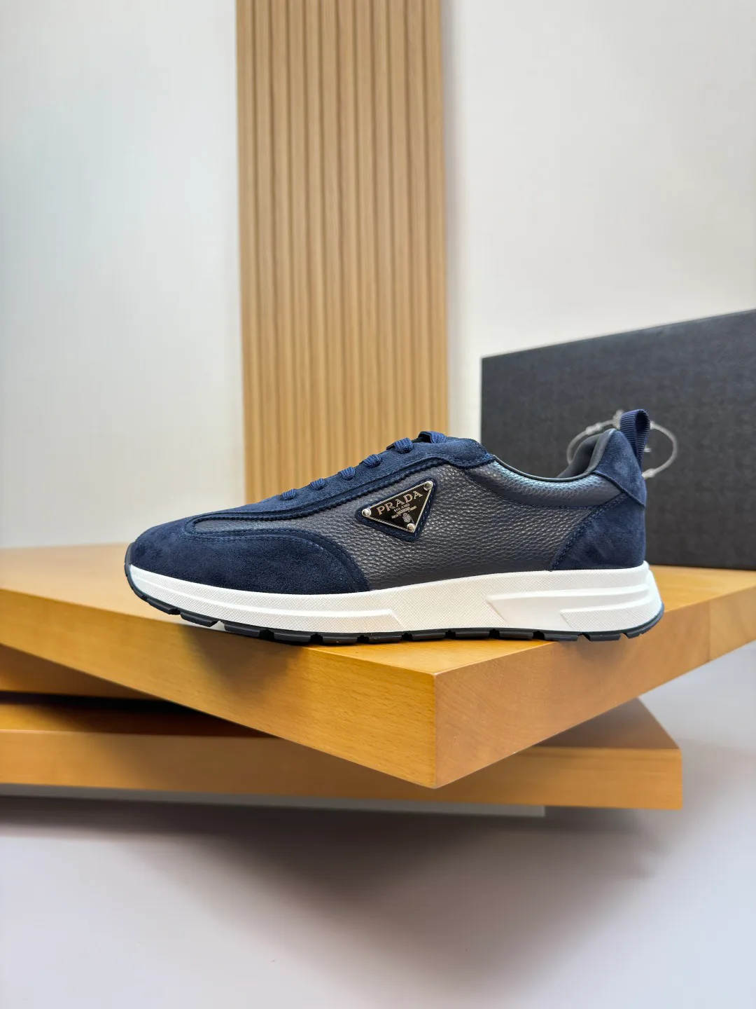 Кроссовки Мужские Prada 2389632