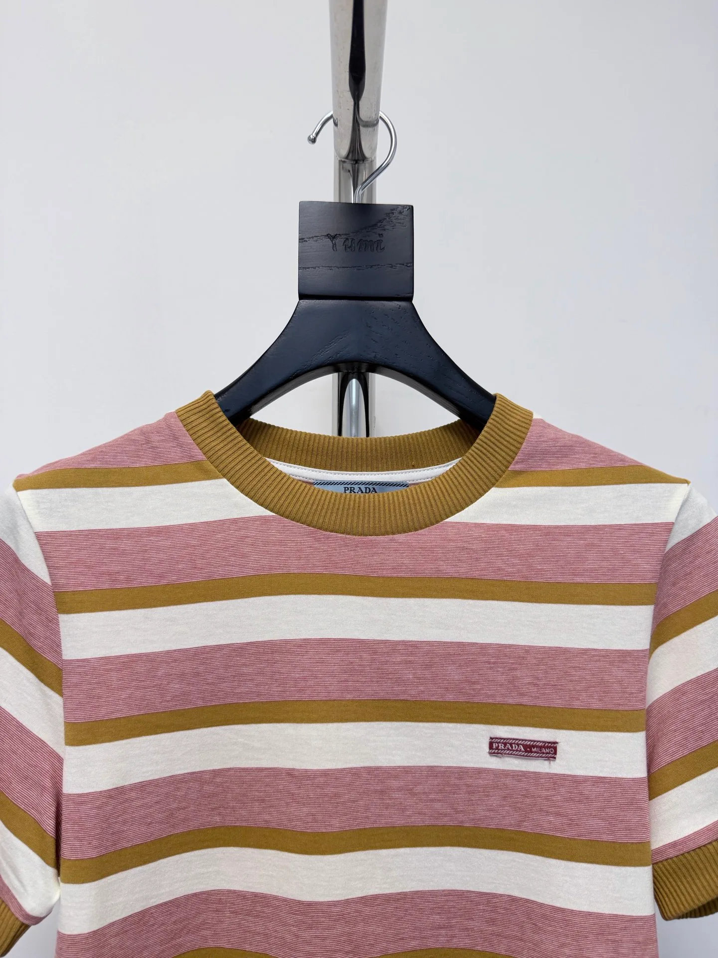 Футболки Женские Prada 11546604