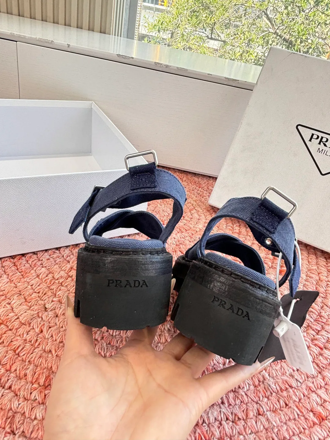 Сандалии Женские Prada 10446986