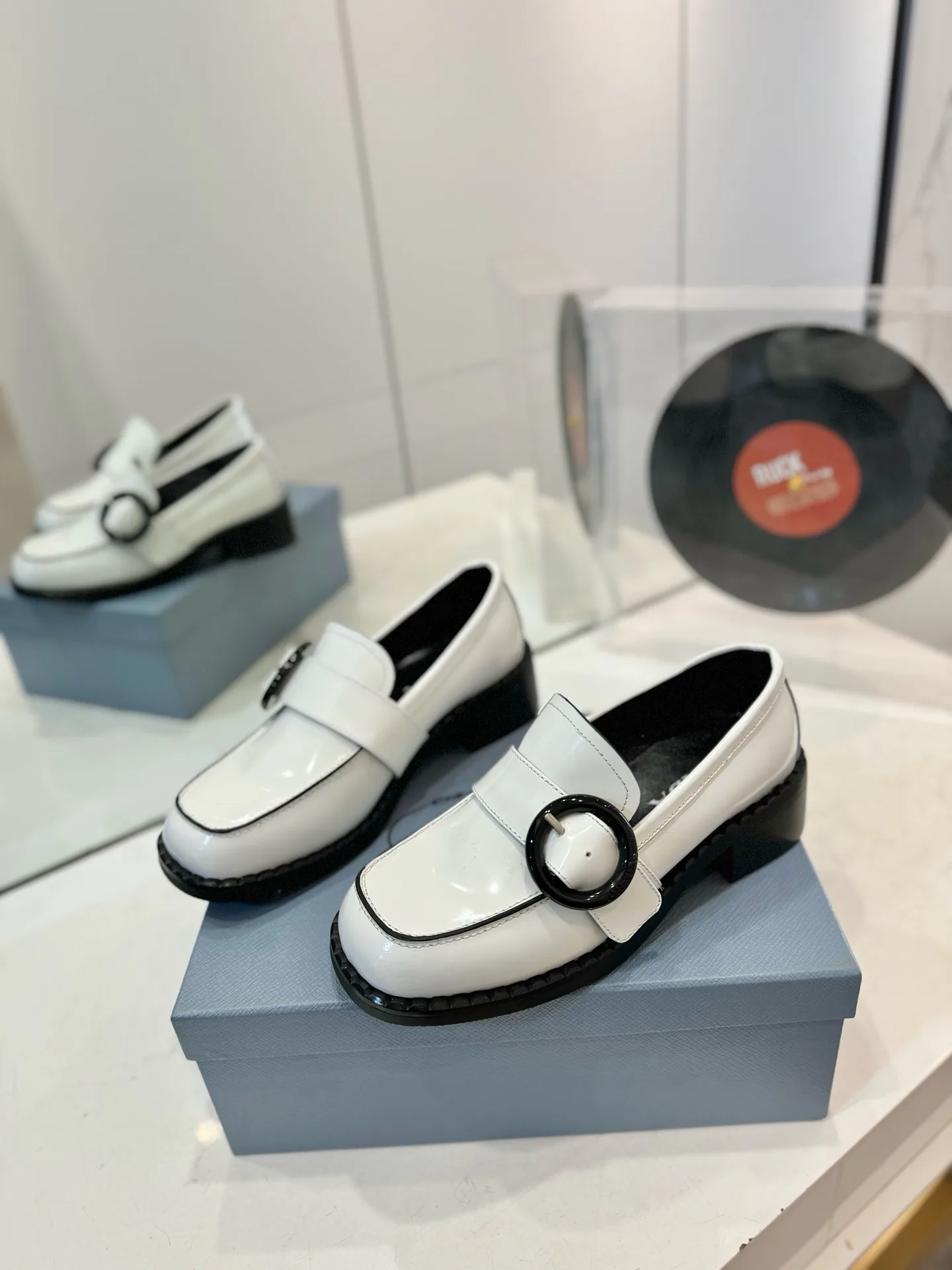 Лоферы Женские Prada 265101