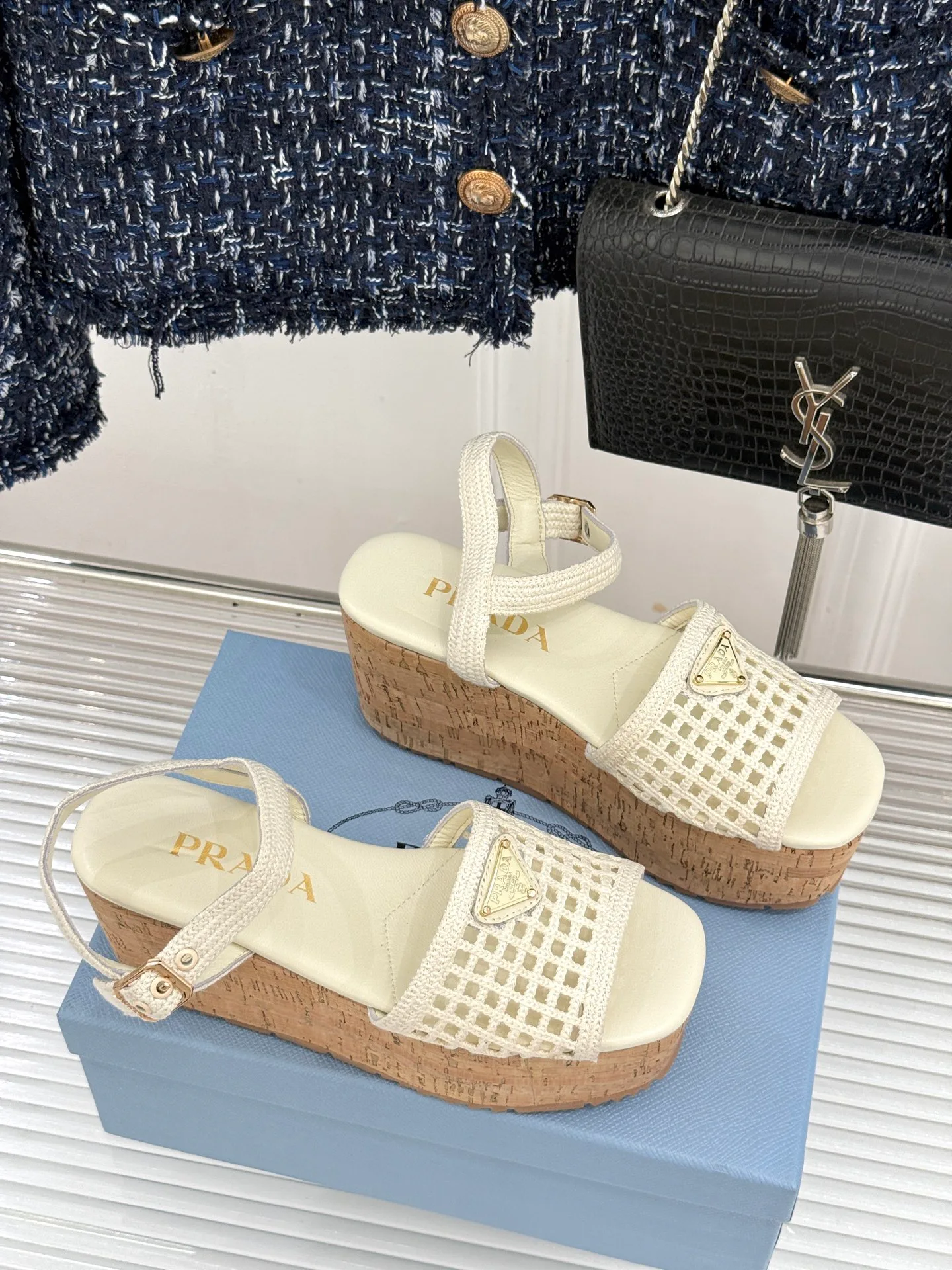 Босоножки Женские Prada 17896702